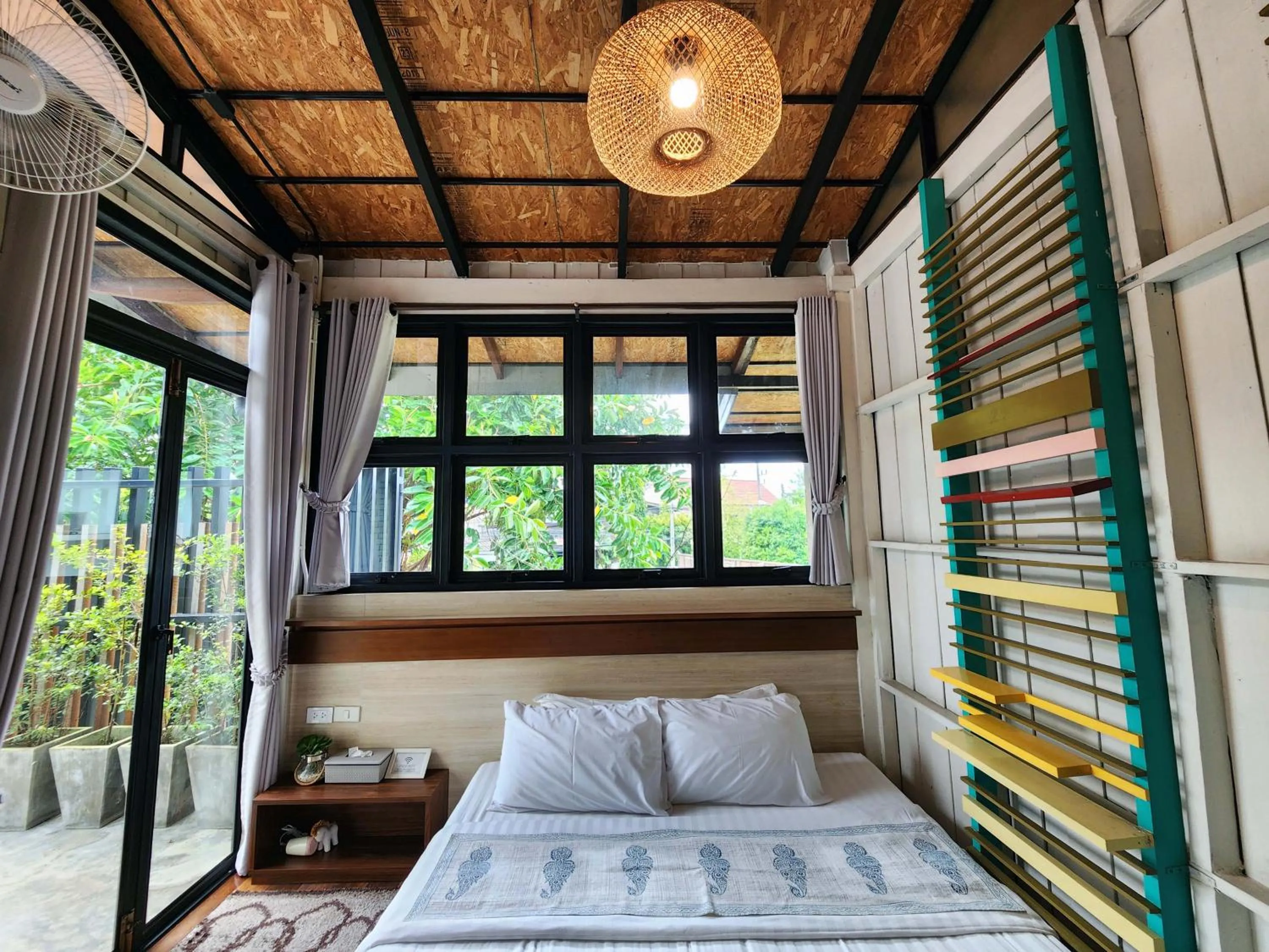 Bed in Baan Mai Kradan Hostel Chiang Rai