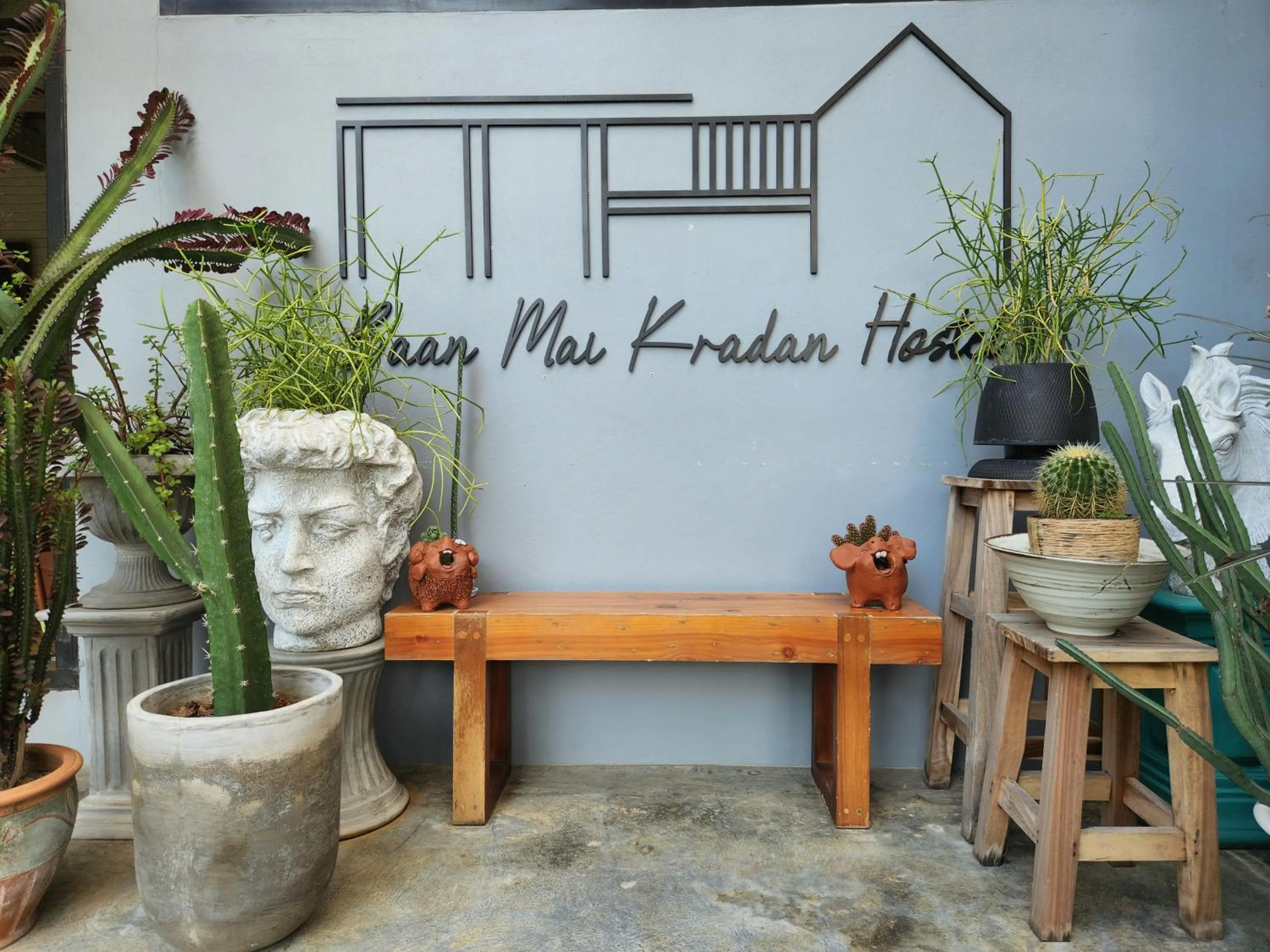 locker in Baan Mai Kradan Hostel Chiang Rai