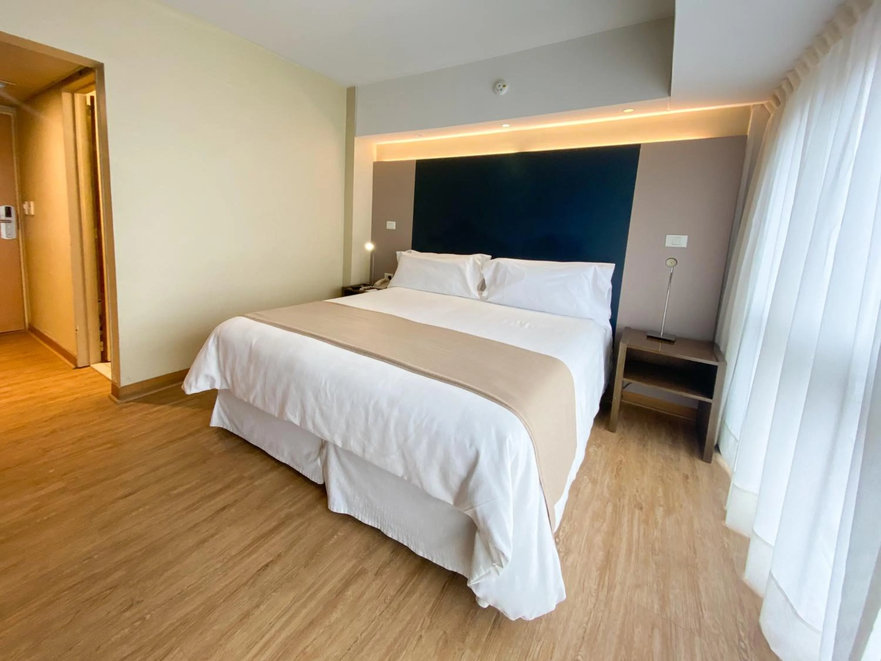 Bed in Regente Palace Hotel