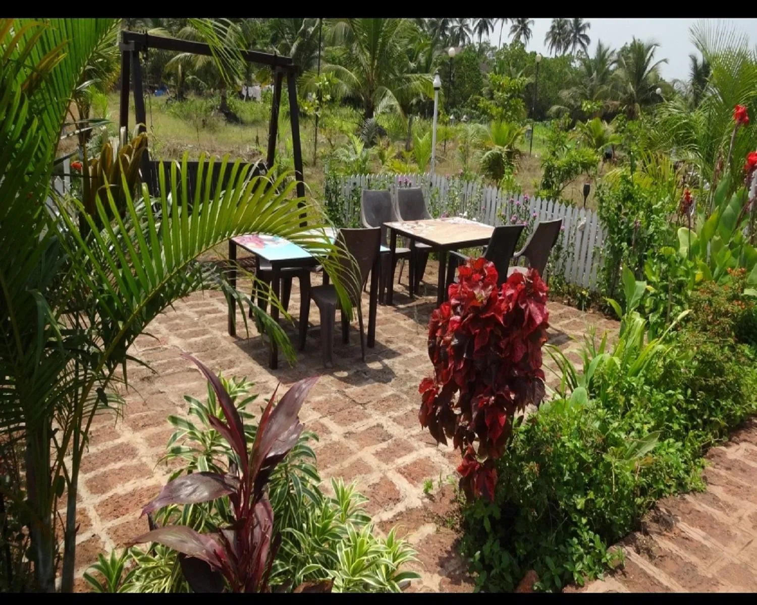 Garden in Exotica Beach Retreats Diveagar