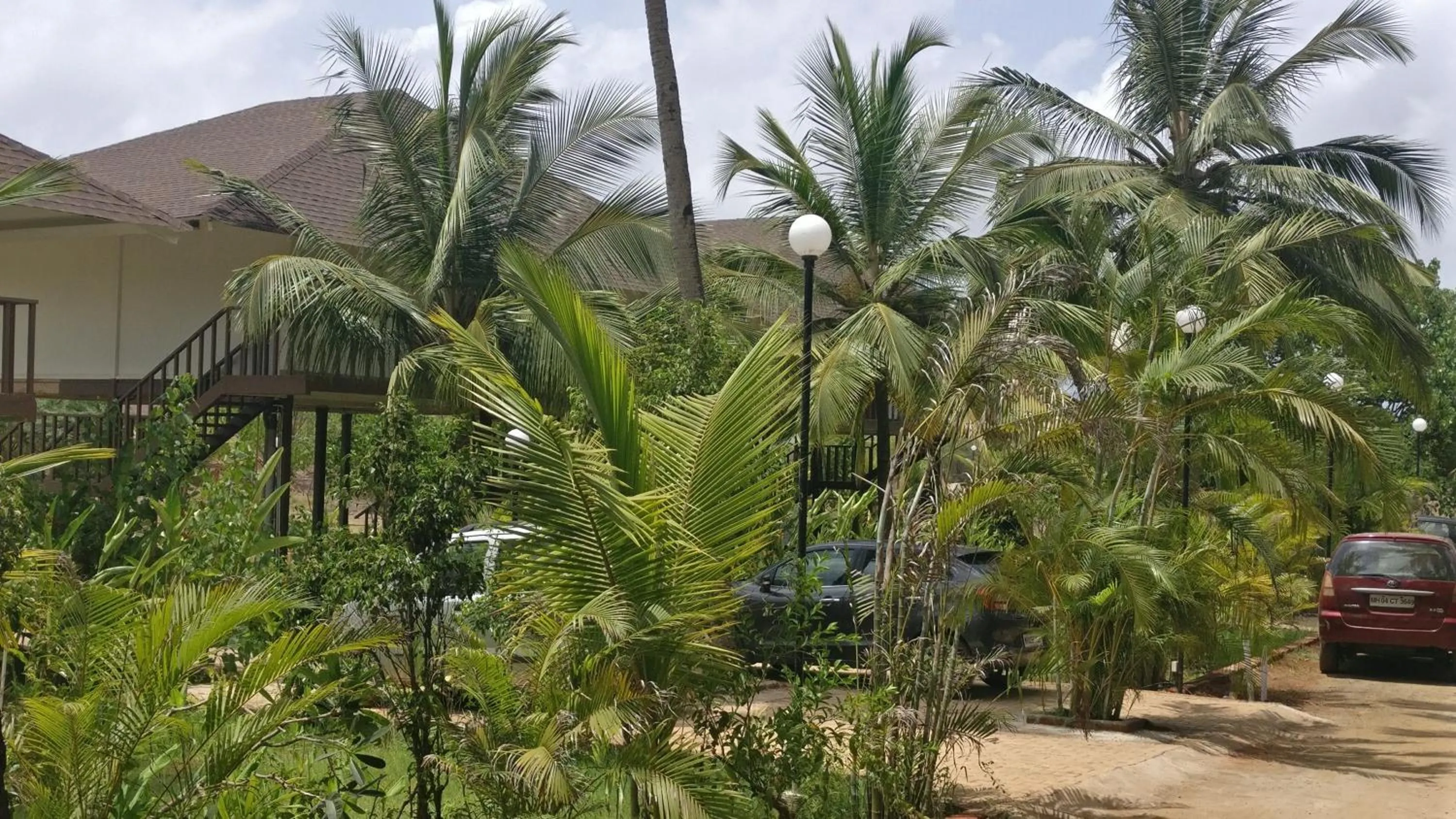 Property building in Exotica Beach Retreats Diveagar