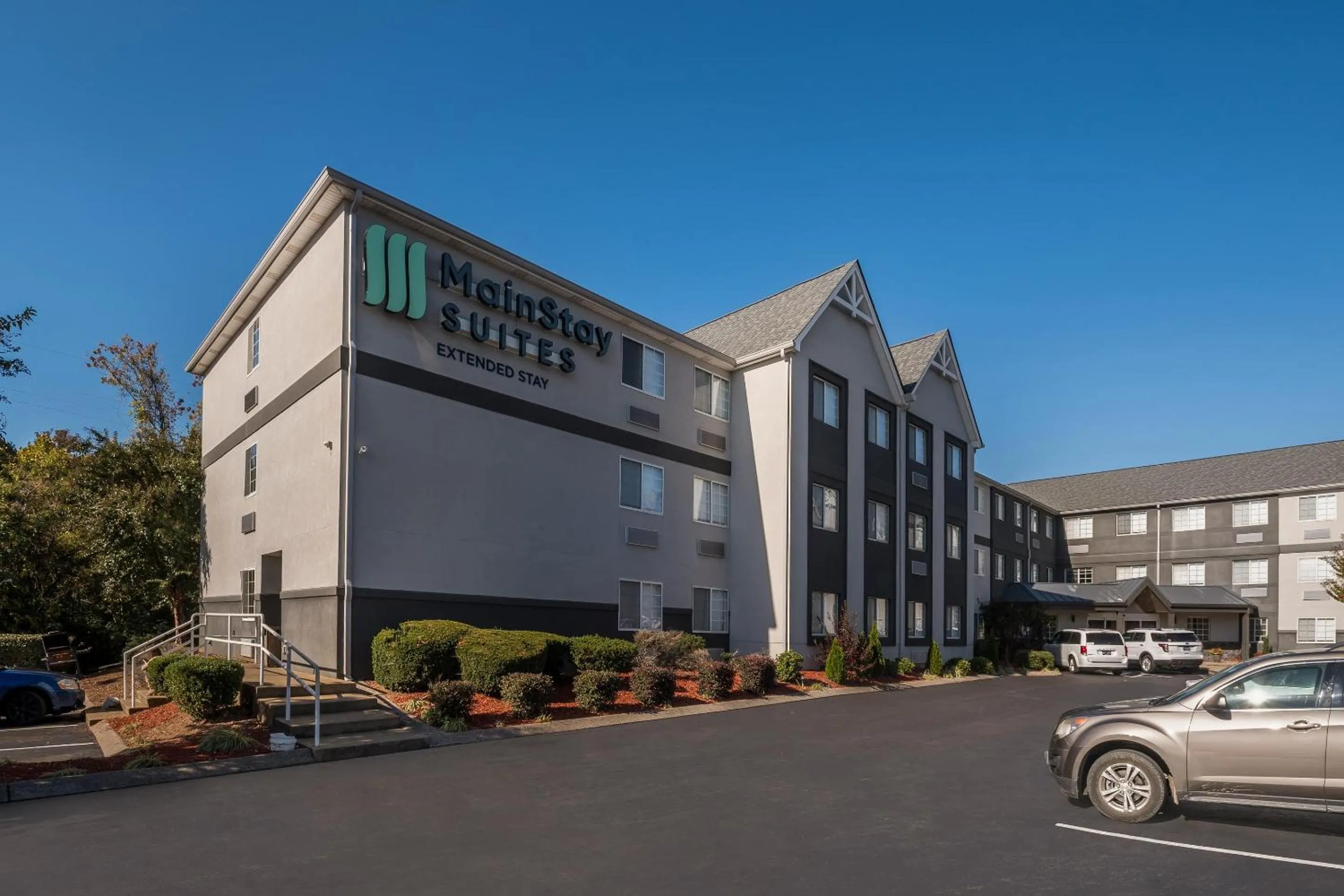 Property building in MainStay Suites Chattanooga Hamilton Place