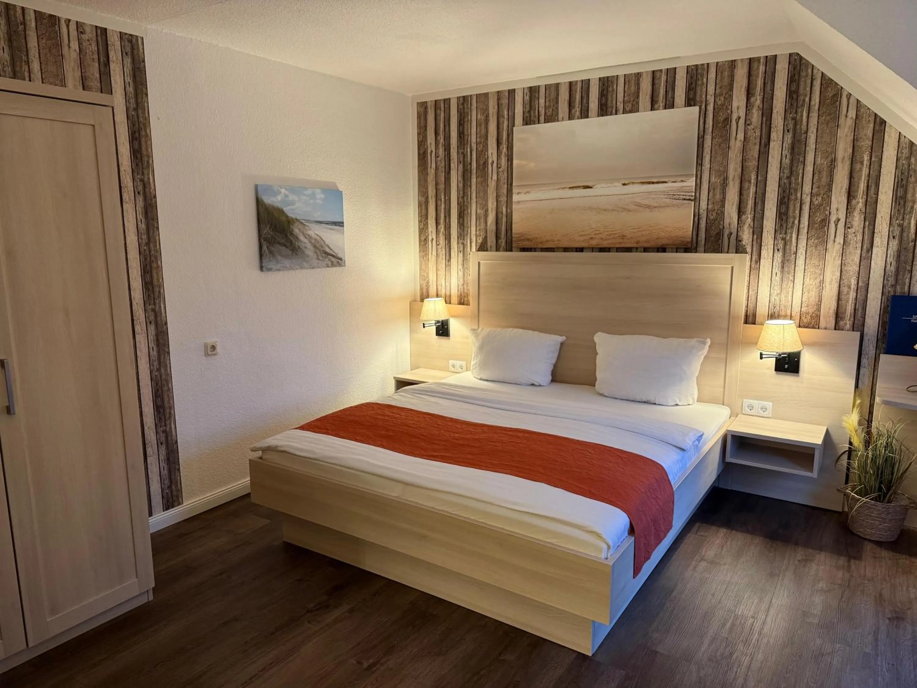 Bedroom, Bed in Hotel Up´n Diek