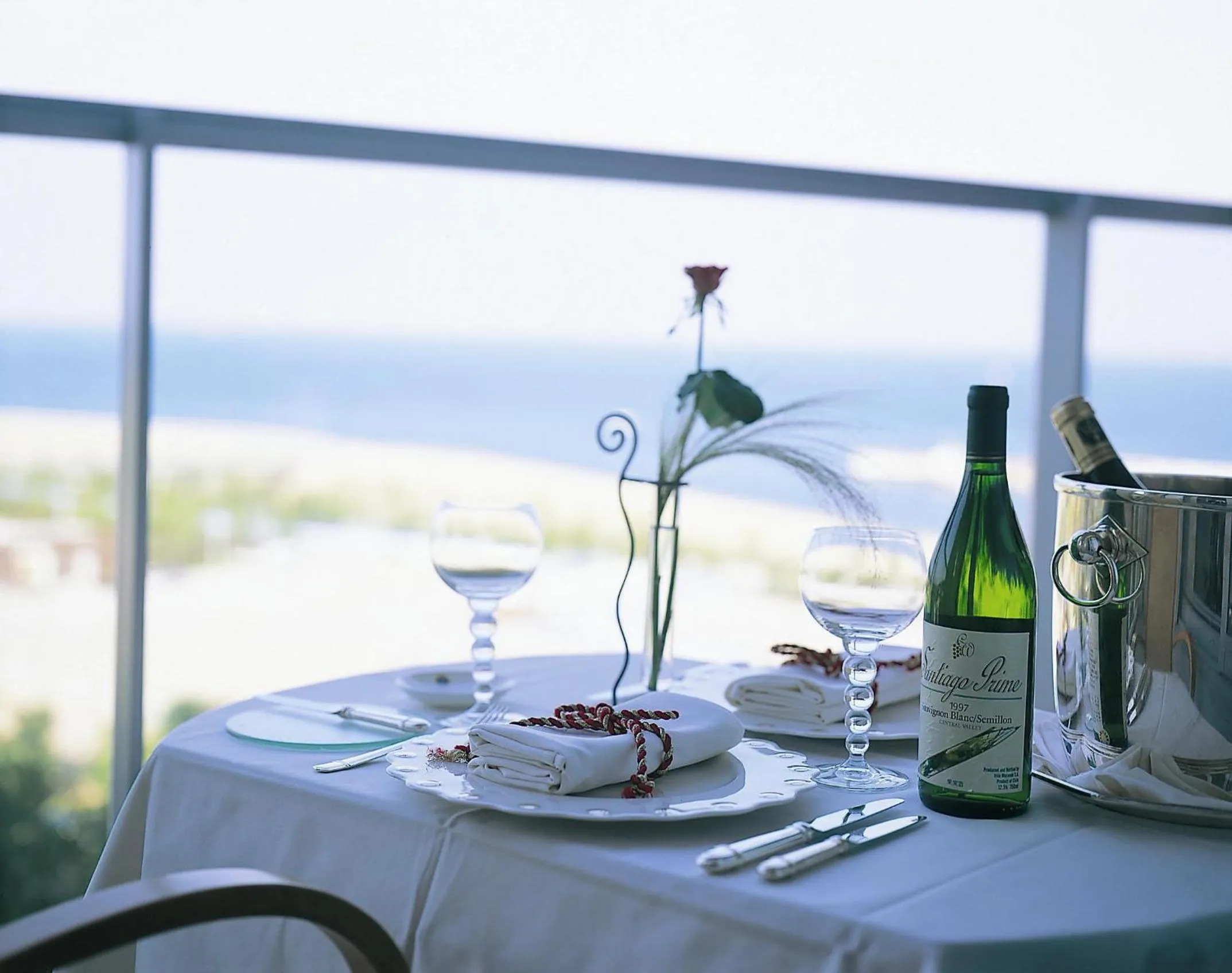 Restaurant/places to eat in GRAND NIKKO AWAJI