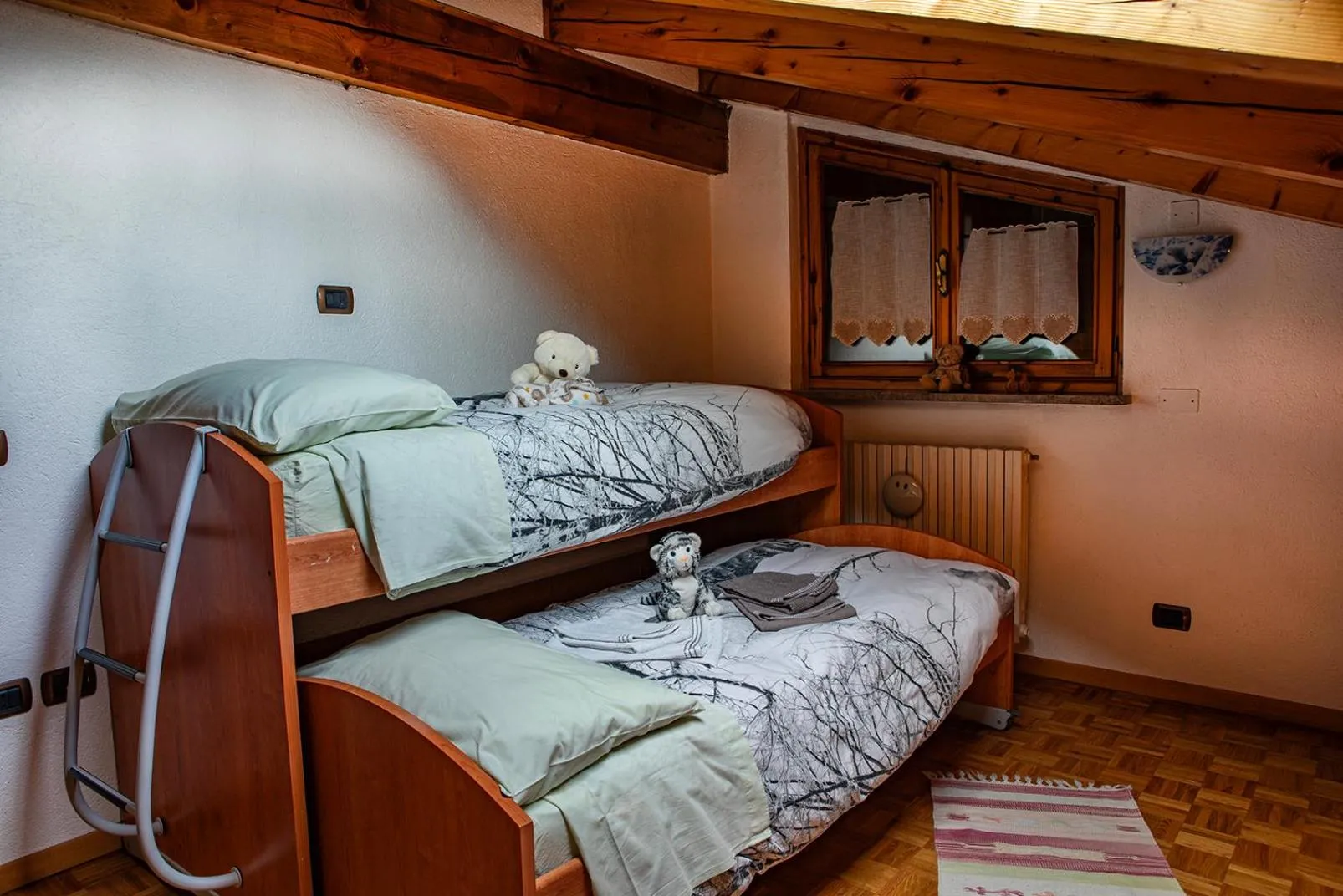 Bedroom, Bed in Mon grenier