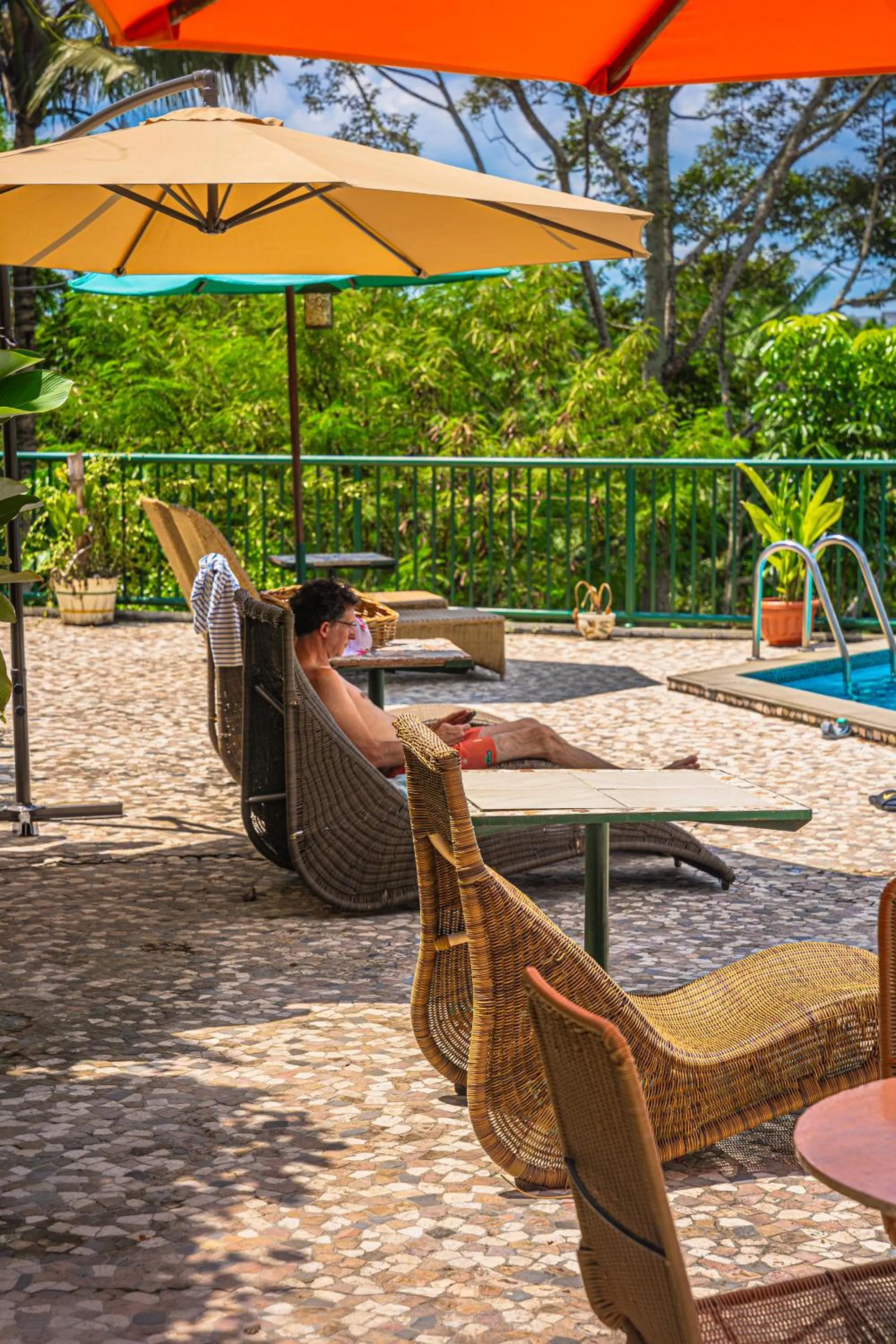 Swimming pool in Hotel Deli River and Restaurant Omlandia