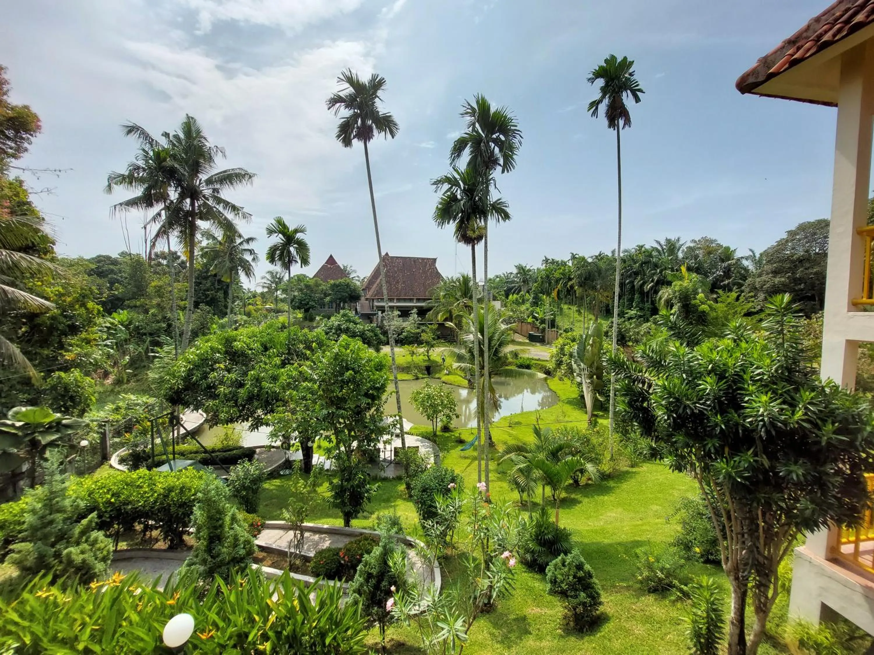 Garden view in Hotel Deli River and Restaurant Omlandia