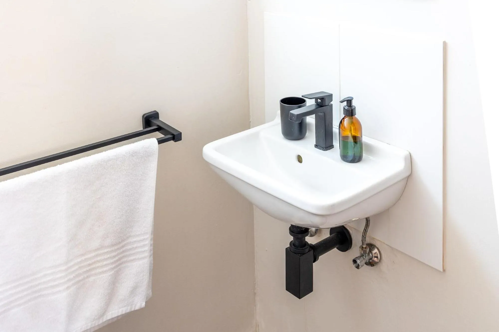 Bed in Villa Viva Cape Town