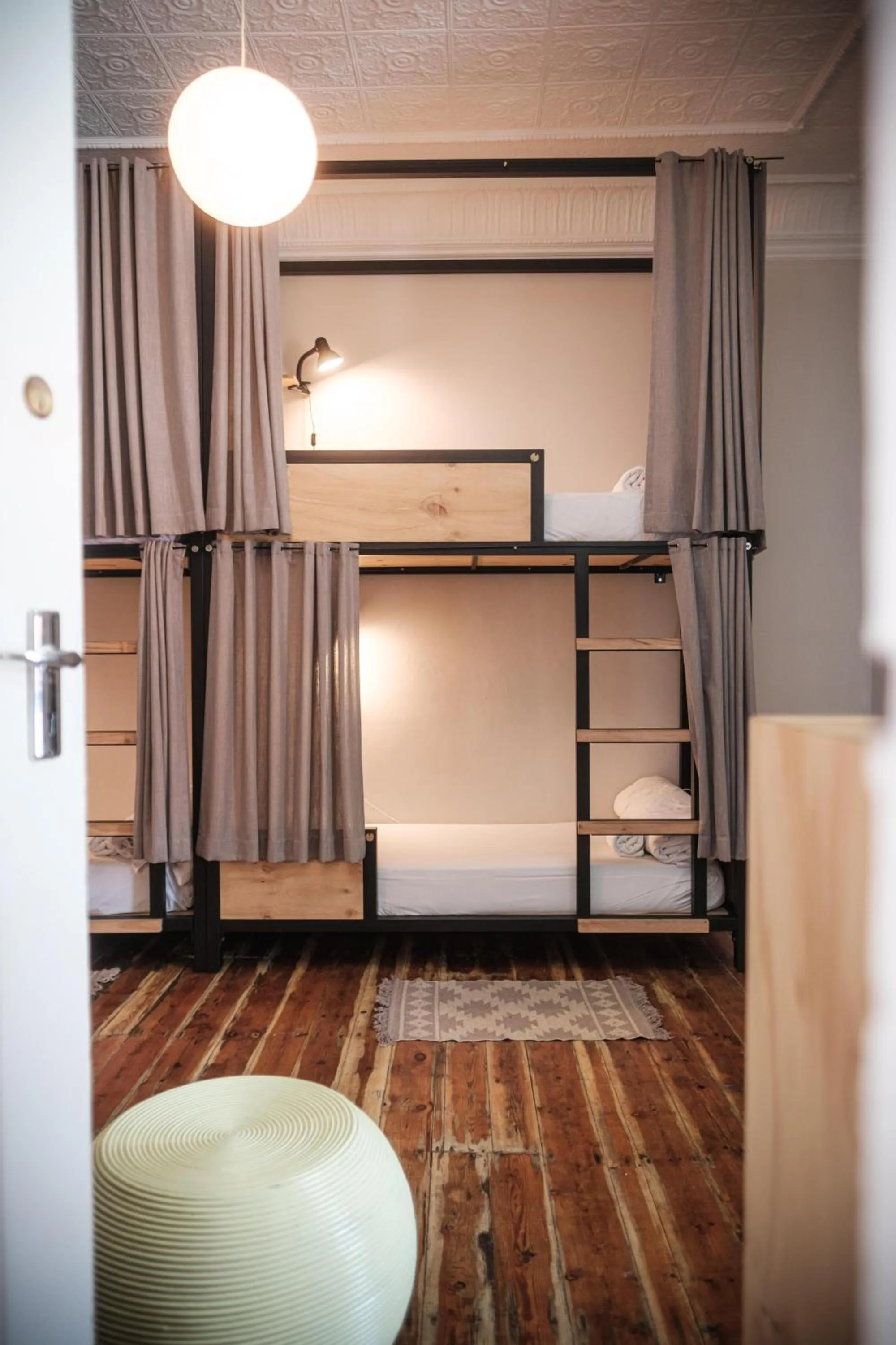 Bed in Villa Viva Cape Town