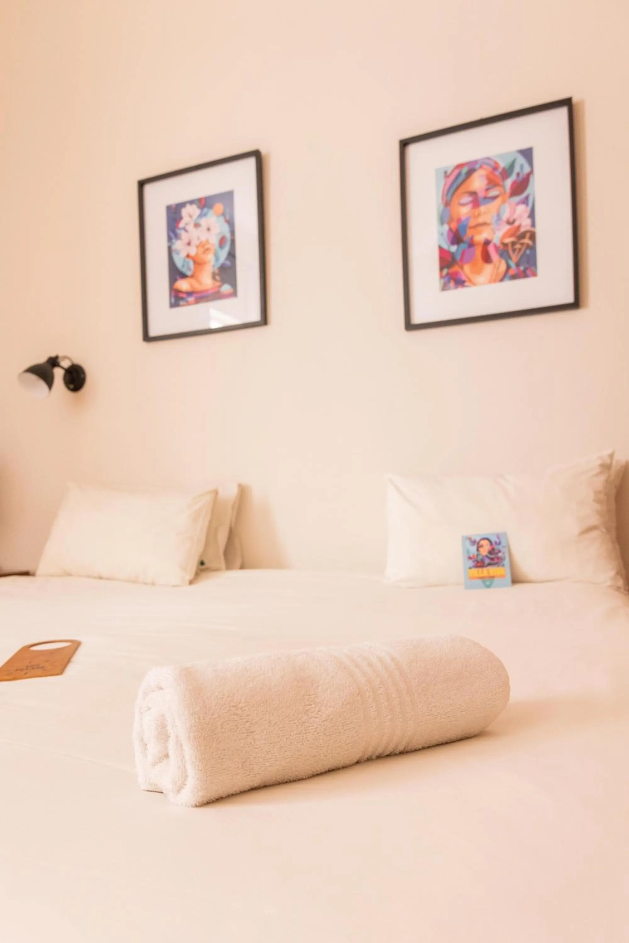 Bed in Villa Viva Cape Town