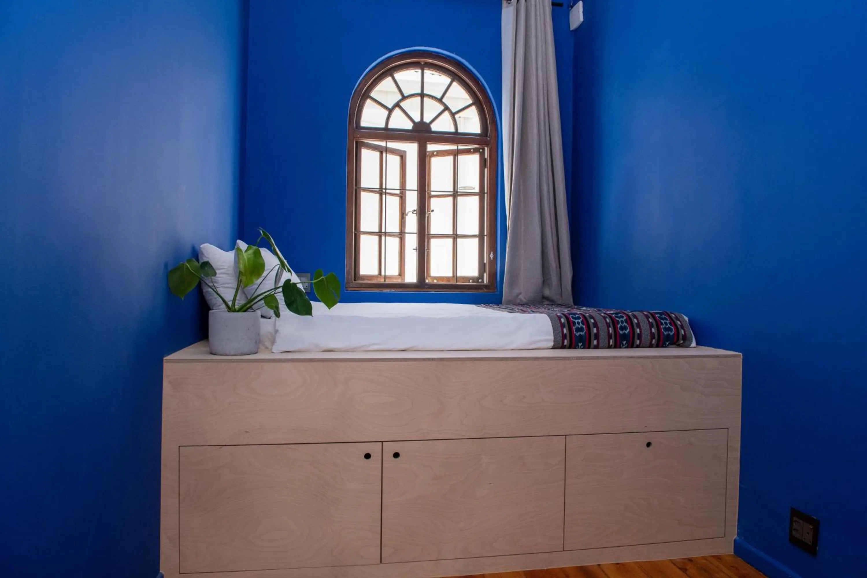 Bed in Villa Viva Cape Town