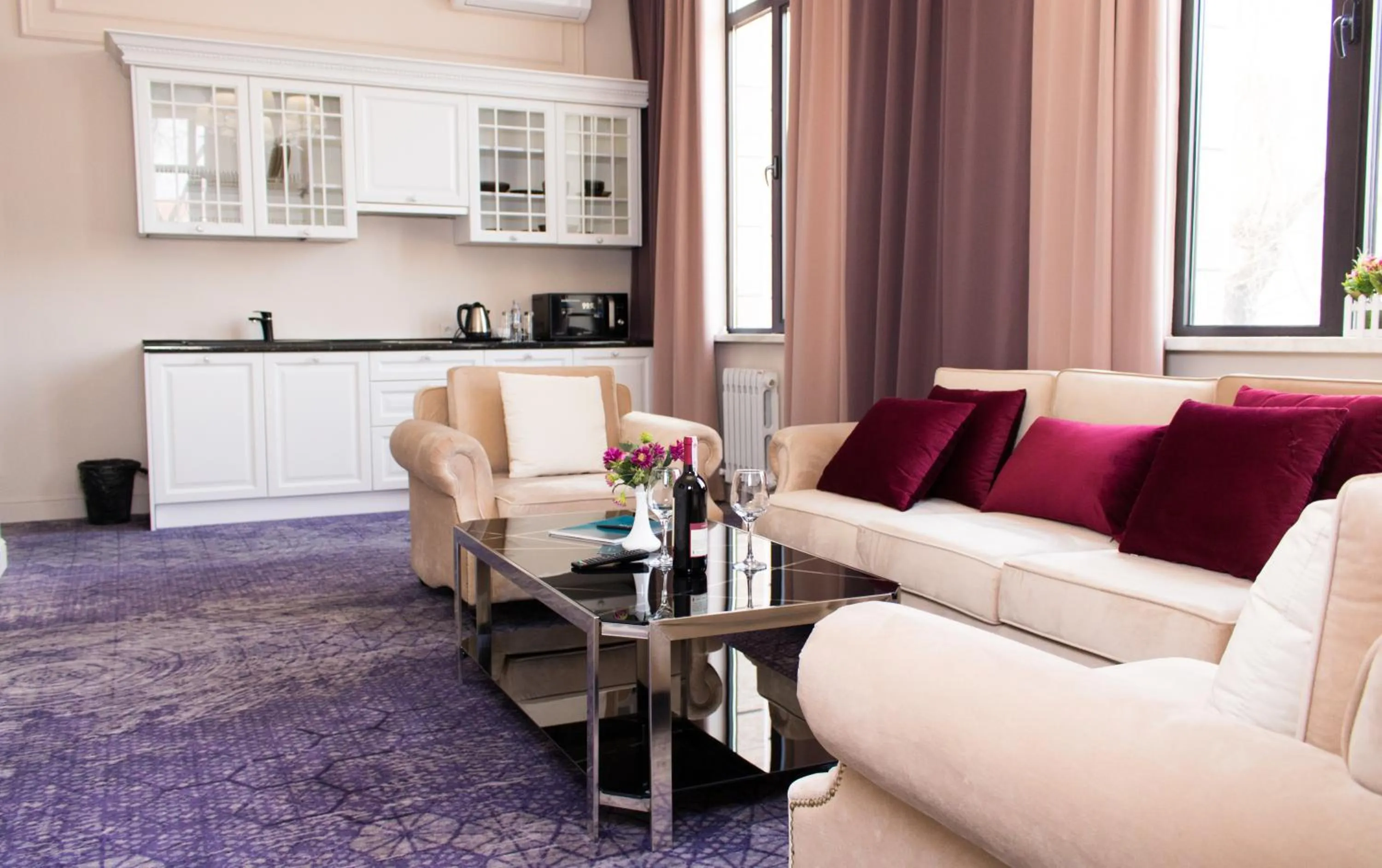 Kitchen or kitchenette in Madison Ave Hotel Bishkek