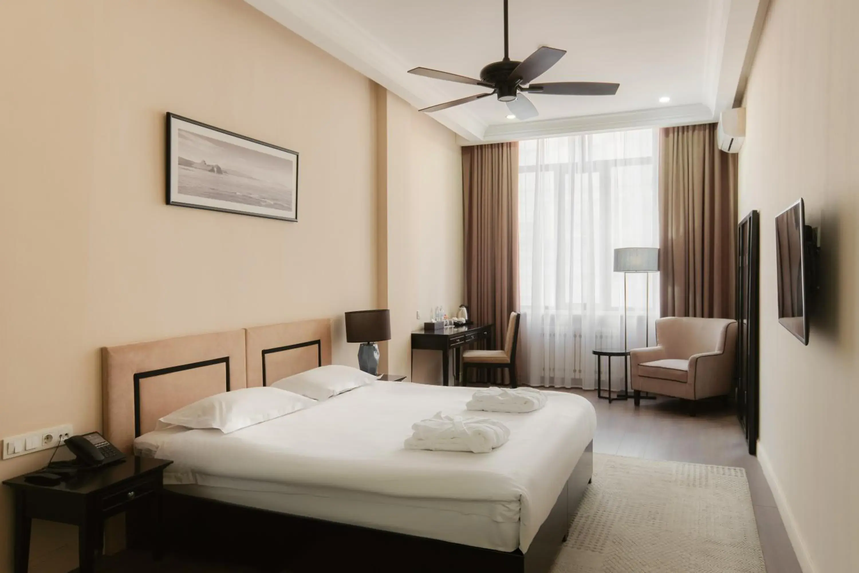 Superior Double or Twin Room in Madison Ave Hotel Bishkek Superior Double or Twin Room in Madison Ave Hotel Bishkek