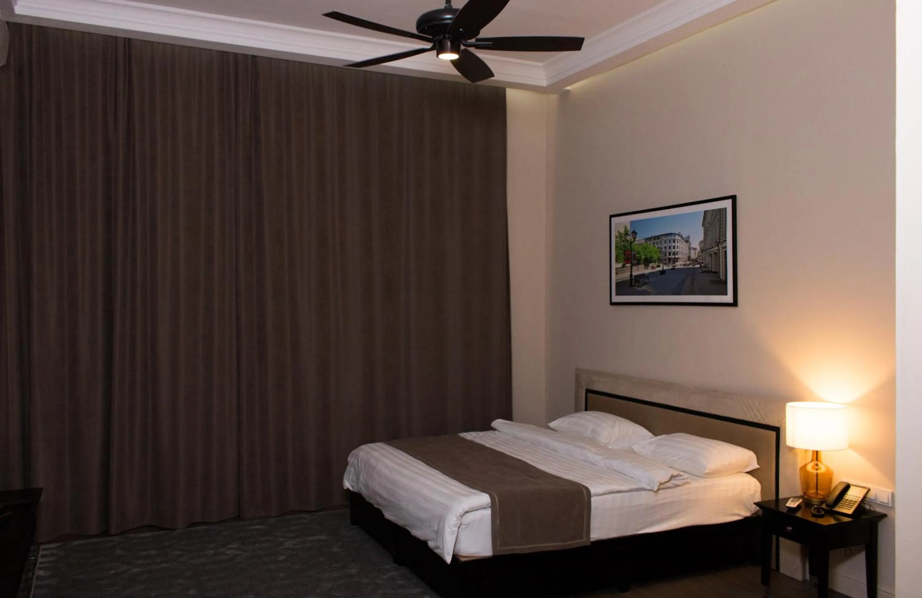 Photo of the whole room, Bed in Madison Ave Hotel Bishkek