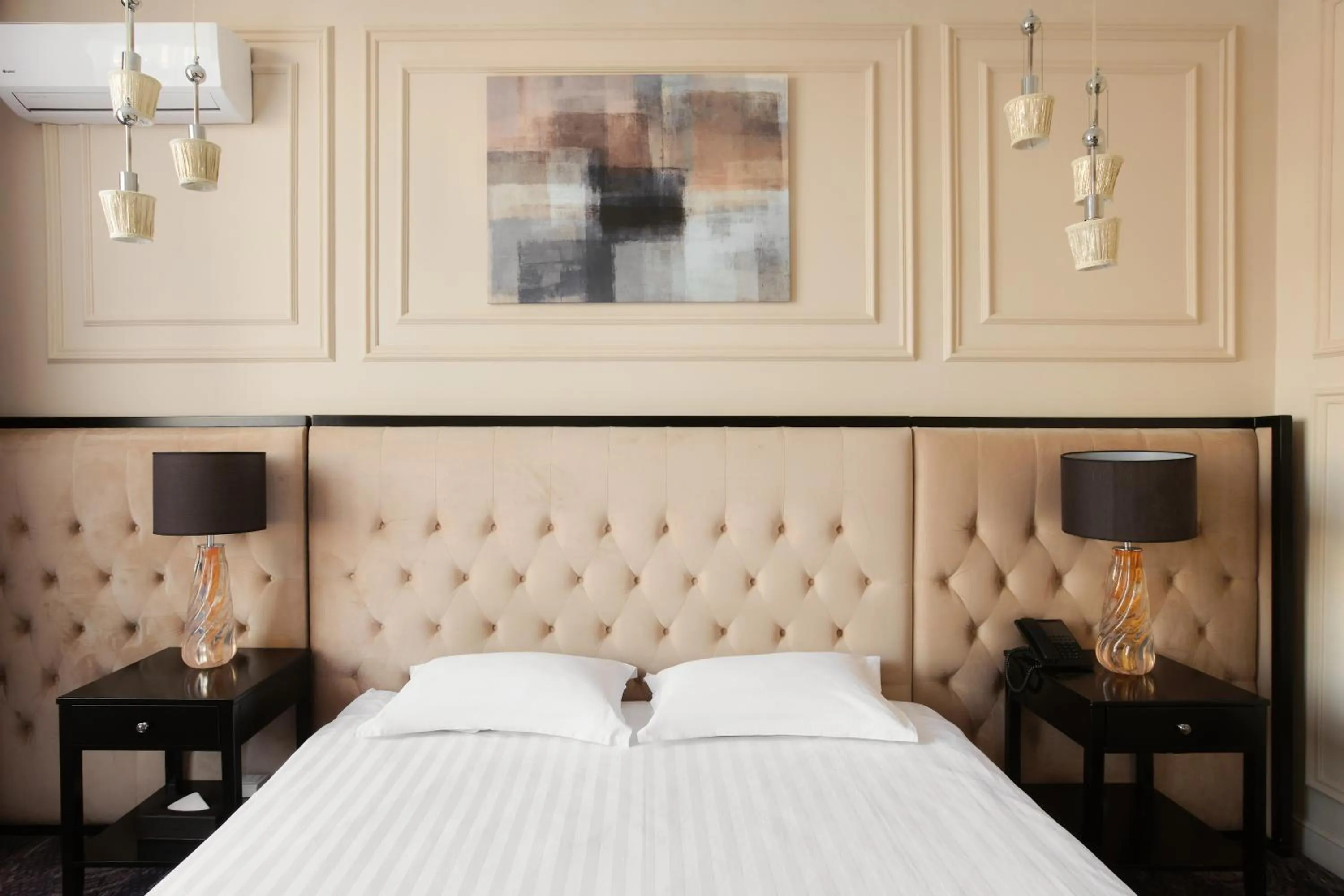 Bed in Madison Ave Hotel Bishkek