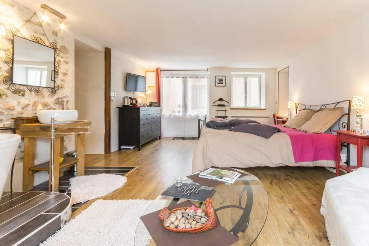 Bed in L'Escale du Banquet