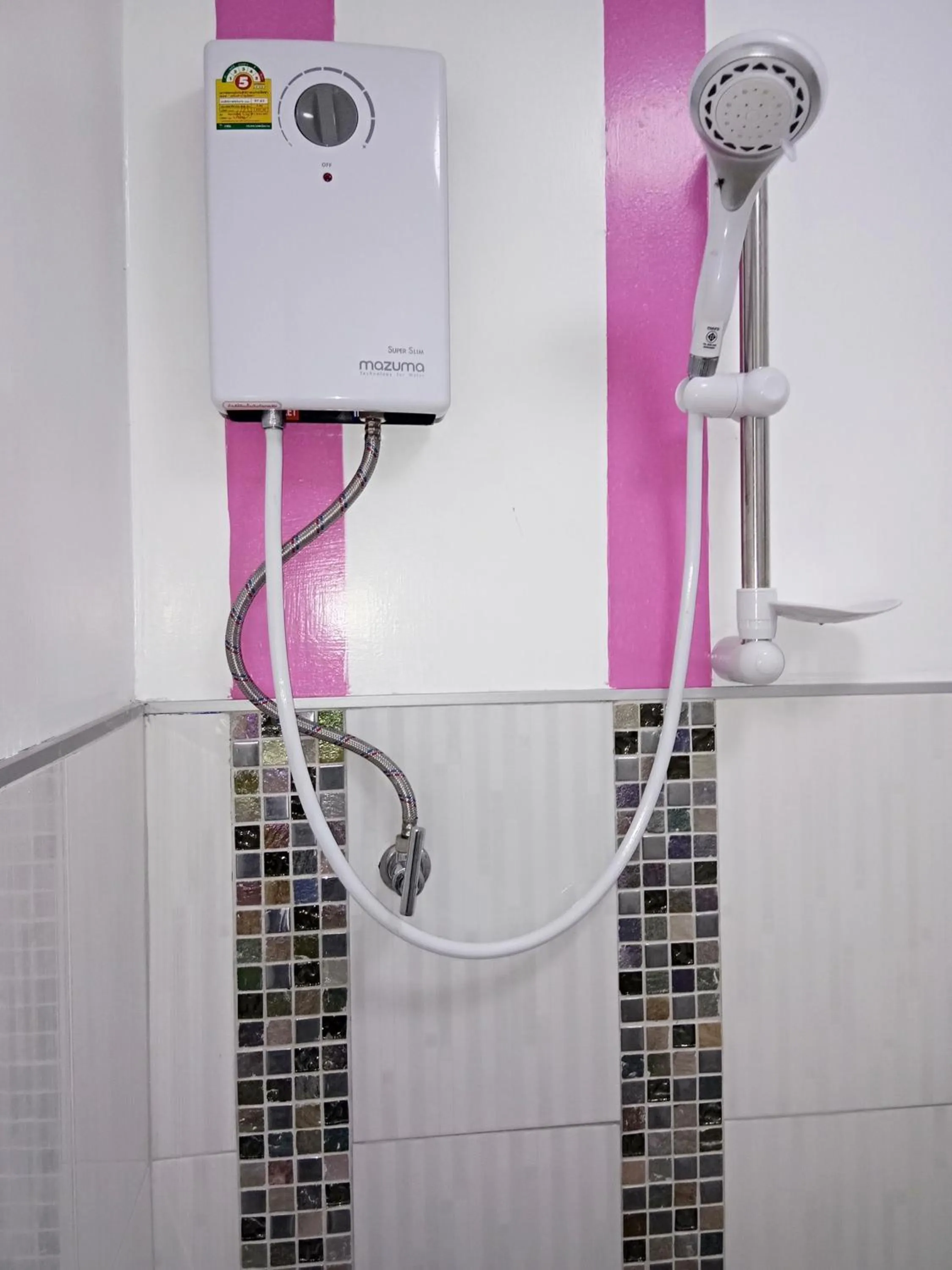 Bathroom in 4 seasons mini house