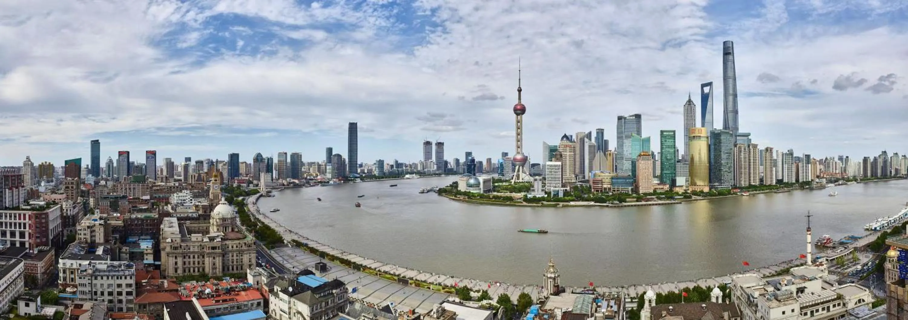 Photo of the whole room in Waldorf Astoria Shanghai on the Bund