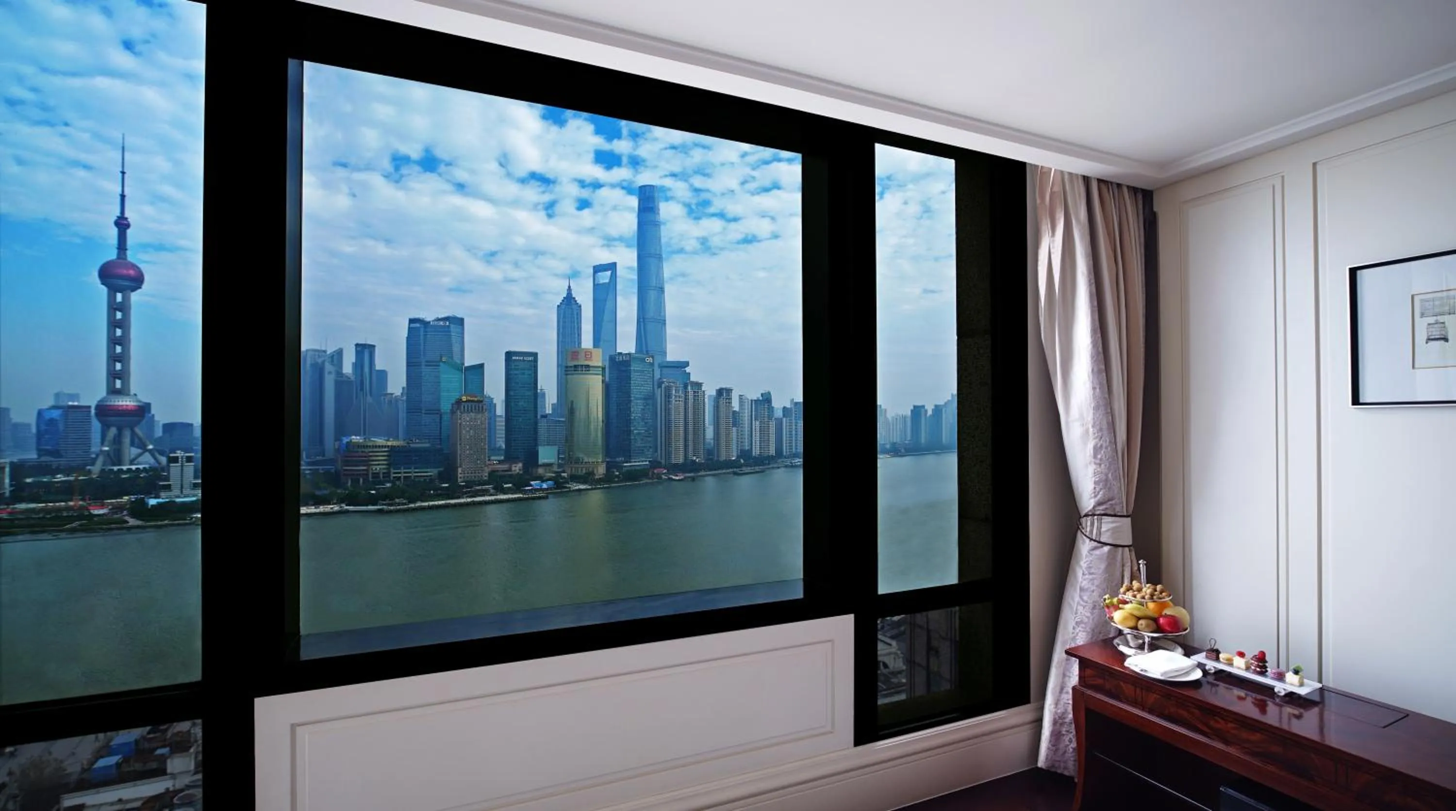 River view in Waldorf Astoria Shanghai on the Bund