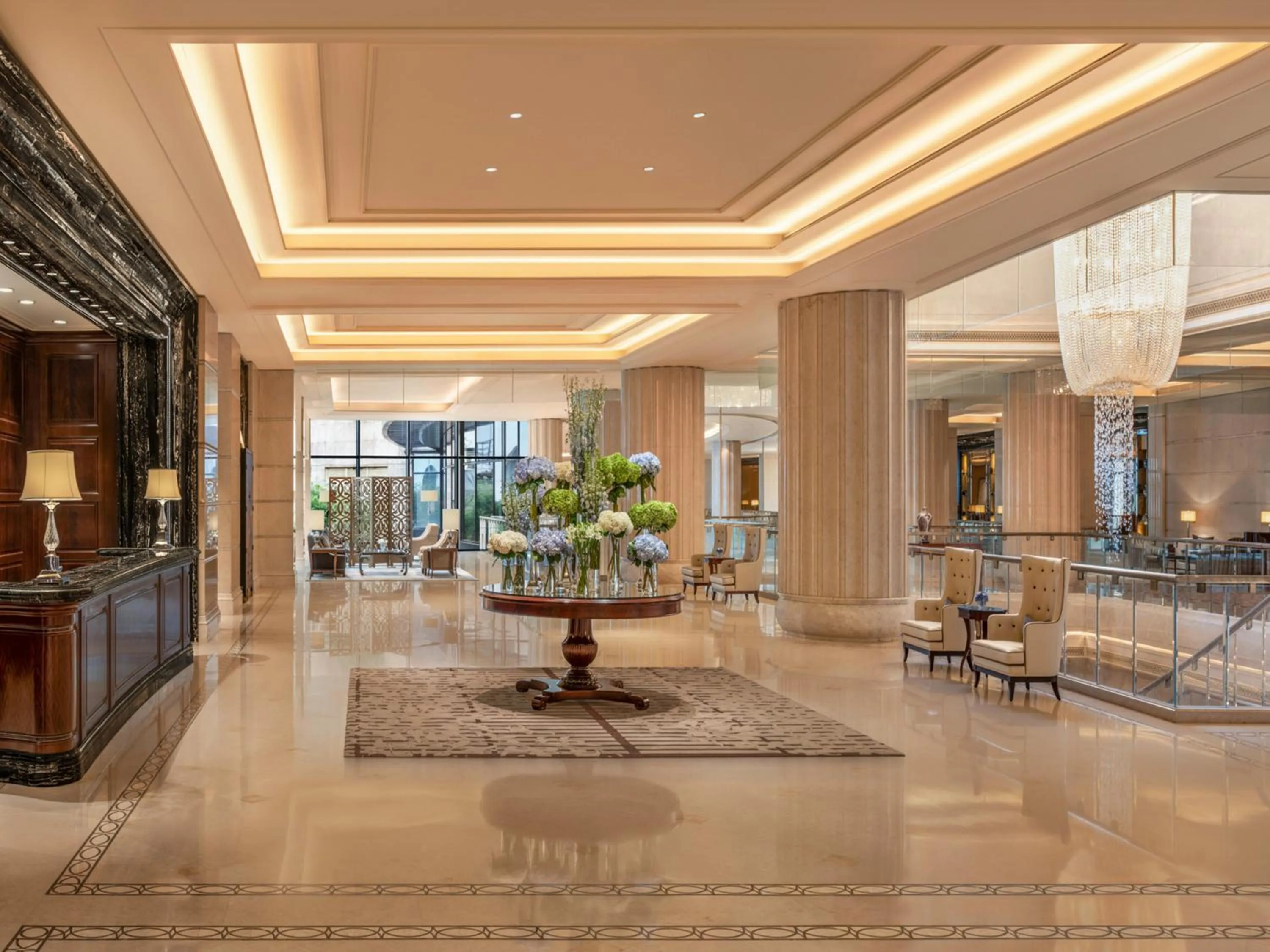 Lobby or reception in Waldorf Astoria Shanghai on the Bund