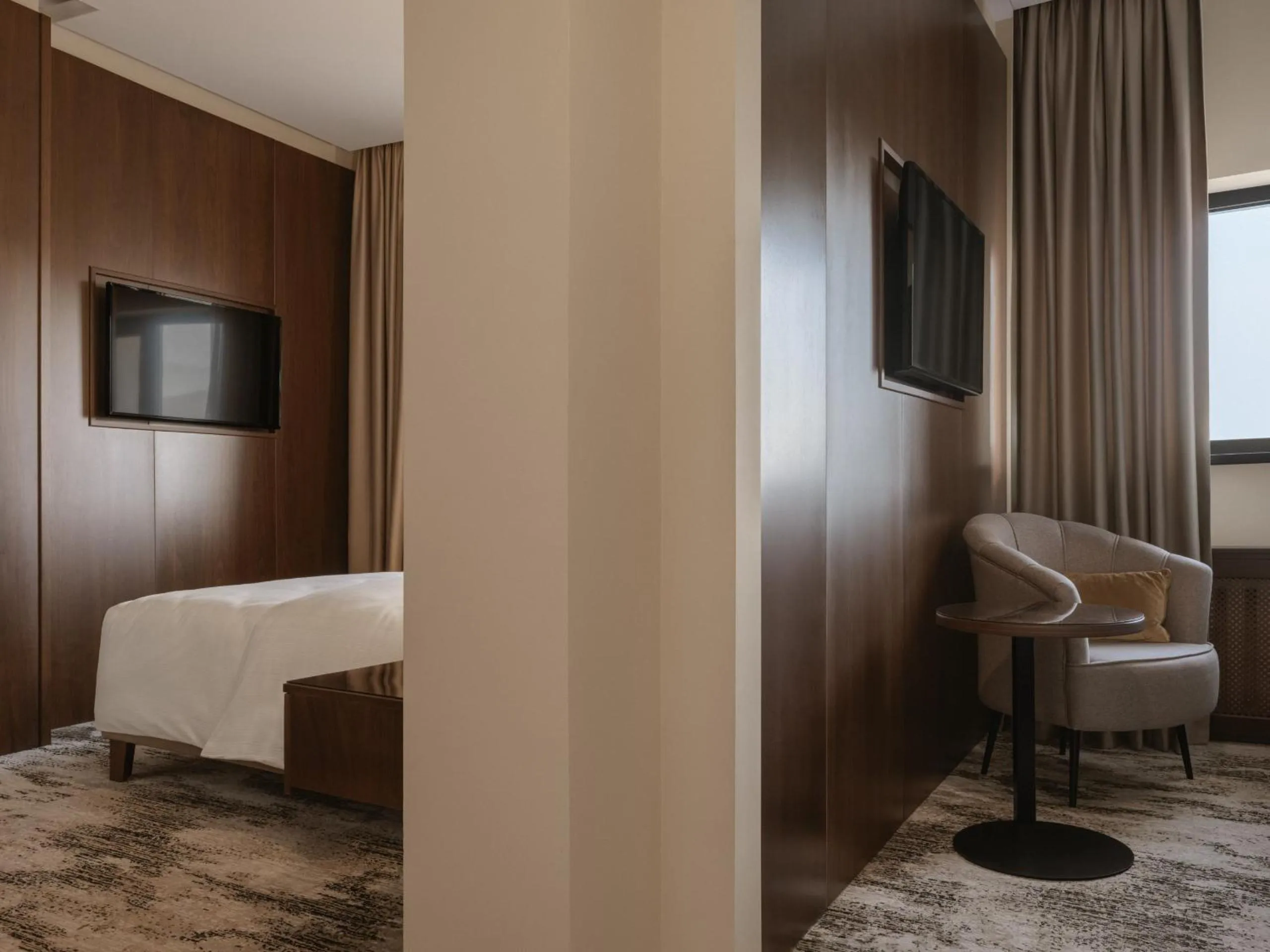 Bedroom, Bed in Kazakhstan Hotel