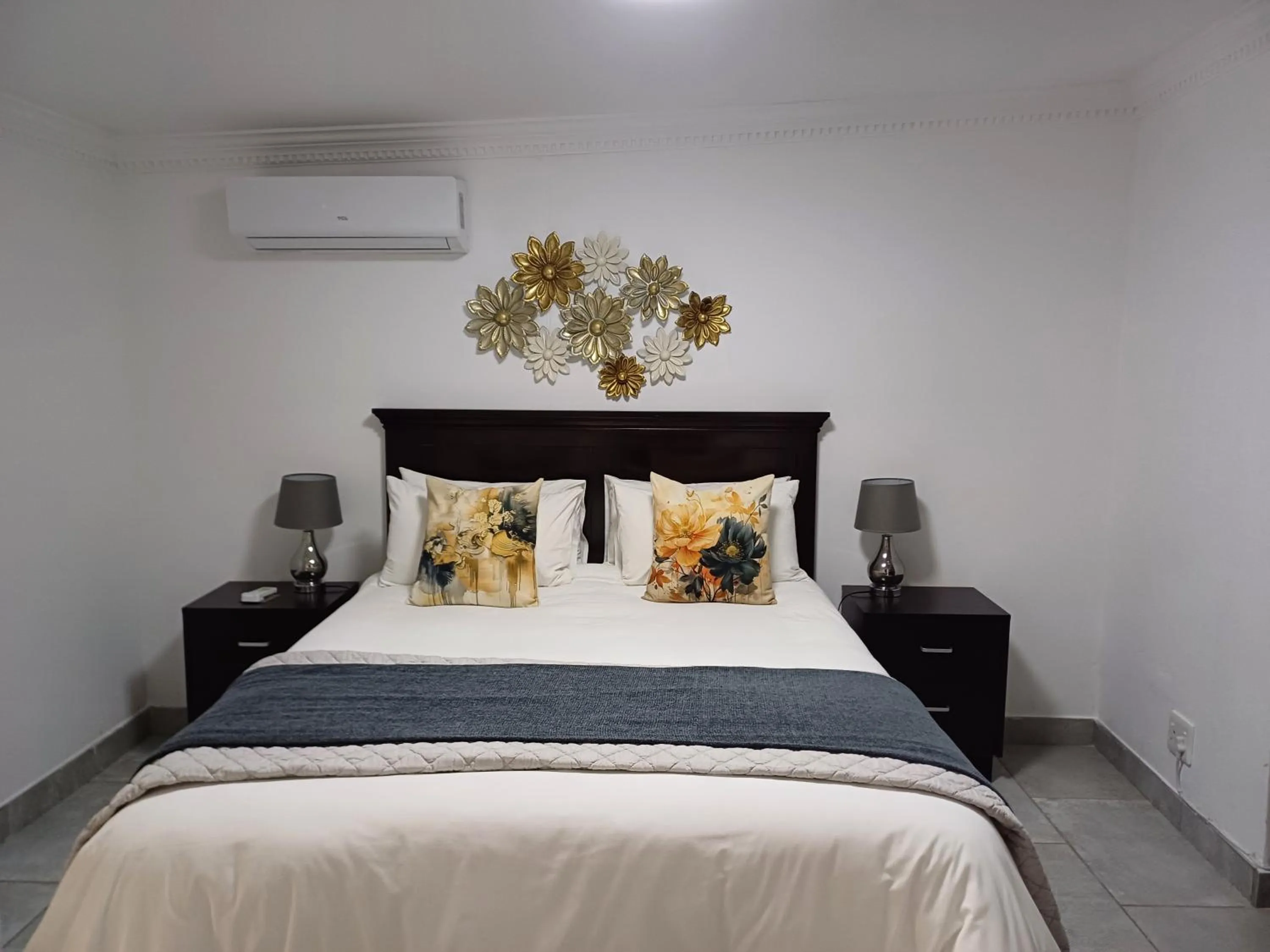 Bed in Arcangeli Wines