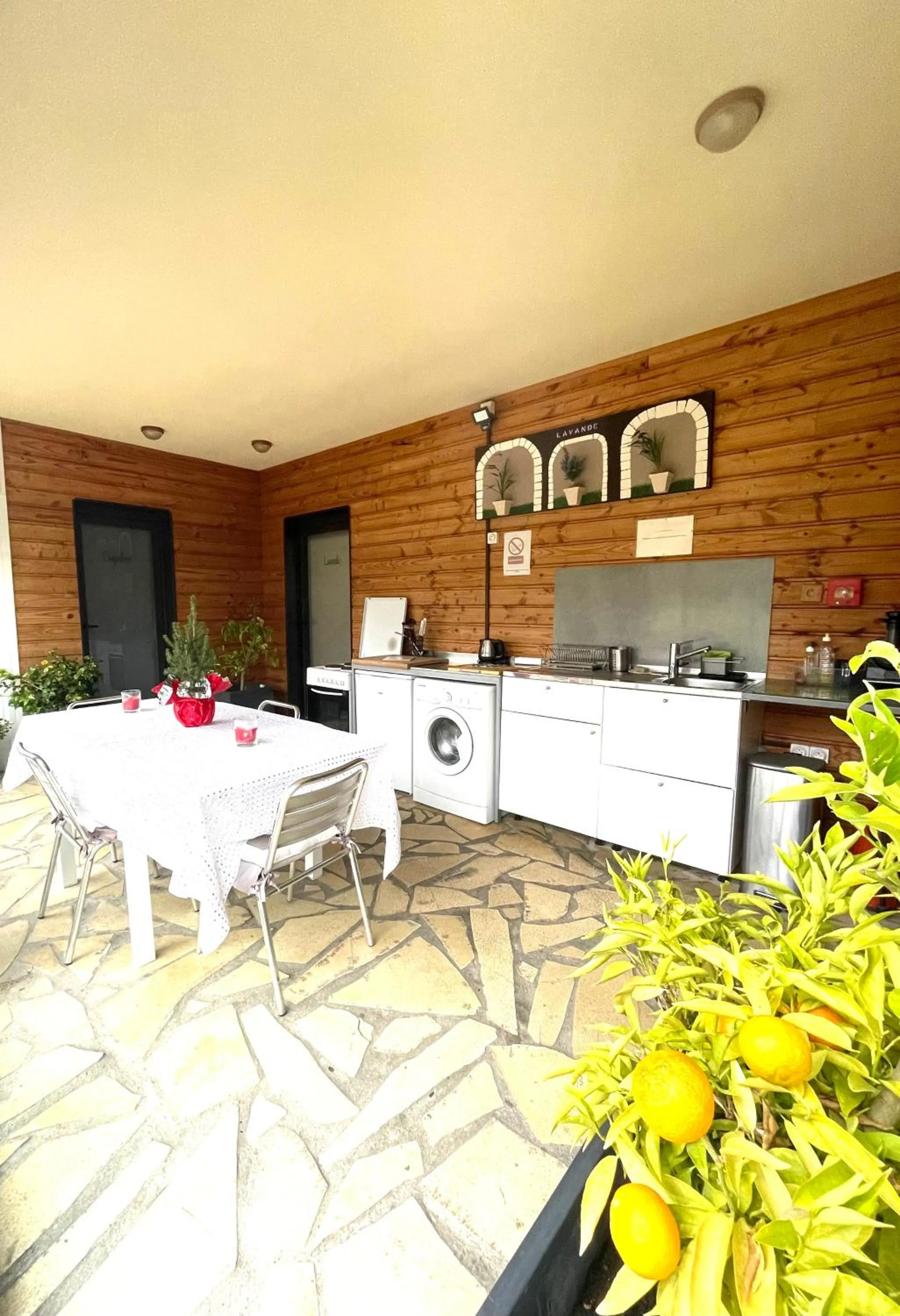 Kitchen or kitchenette in L'étape Provencale