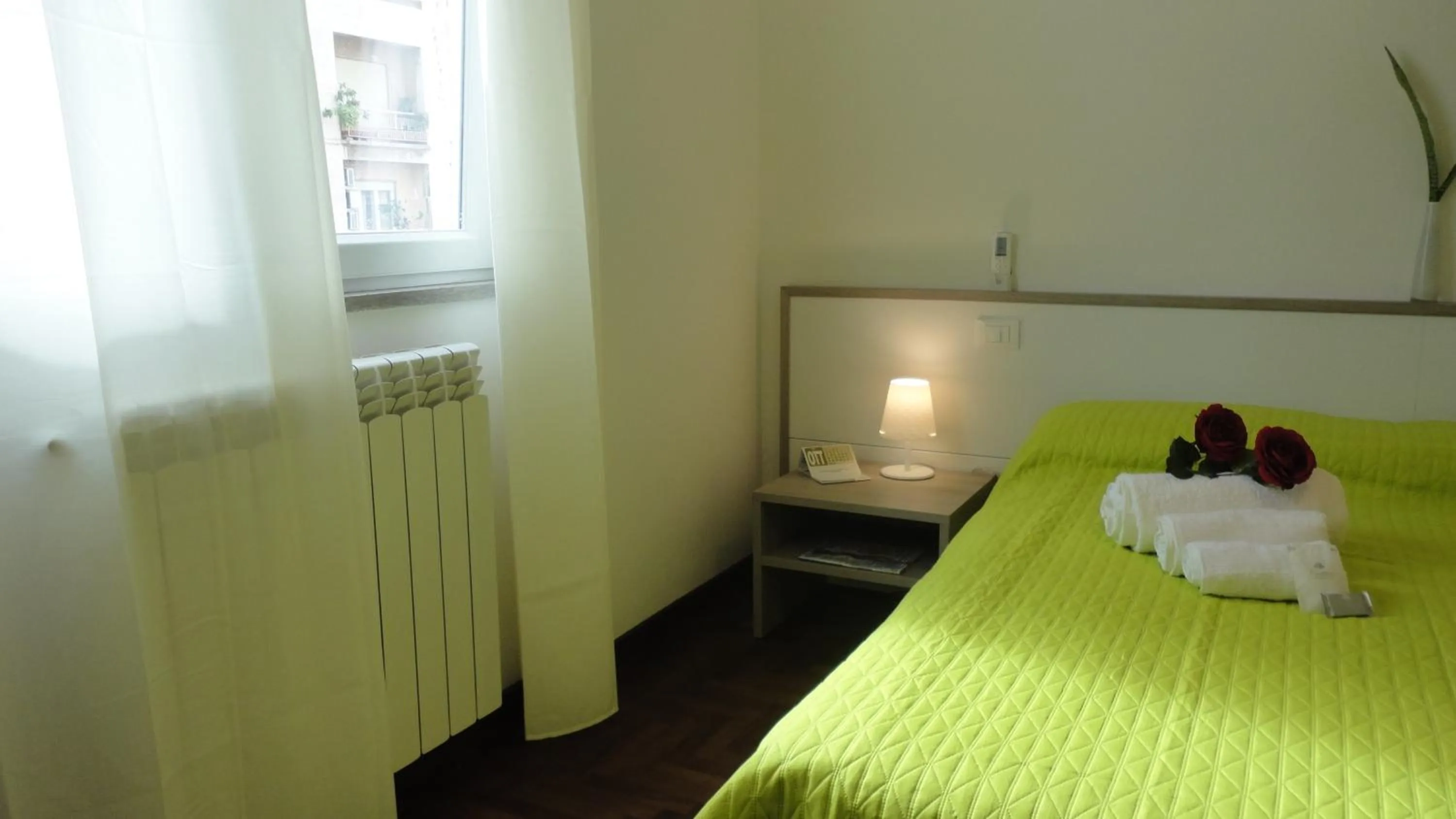 Decorative detail in Fatta centro città suite