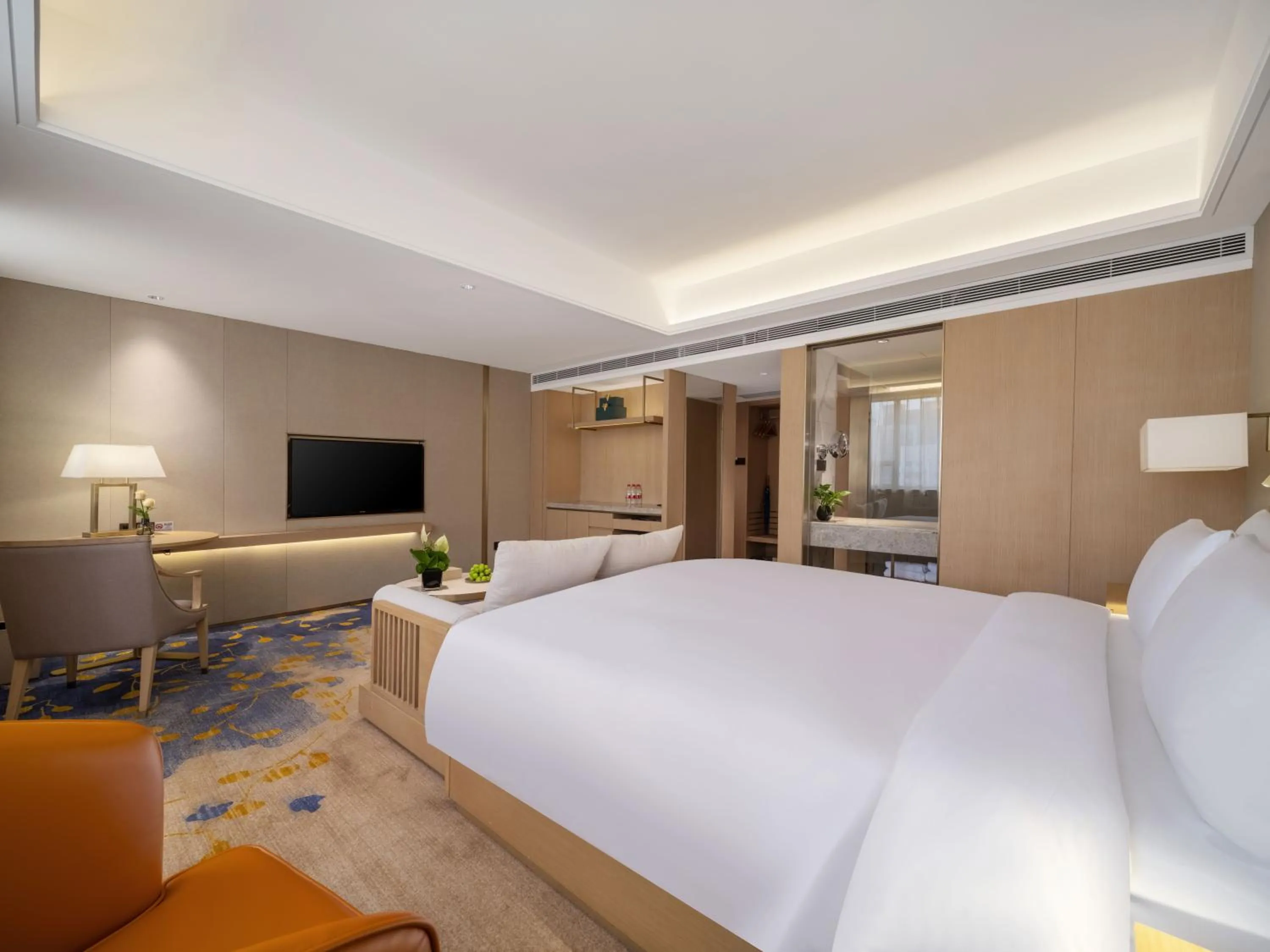 Bed in Grand Skylight Hotel Shenzhen Zhonghang