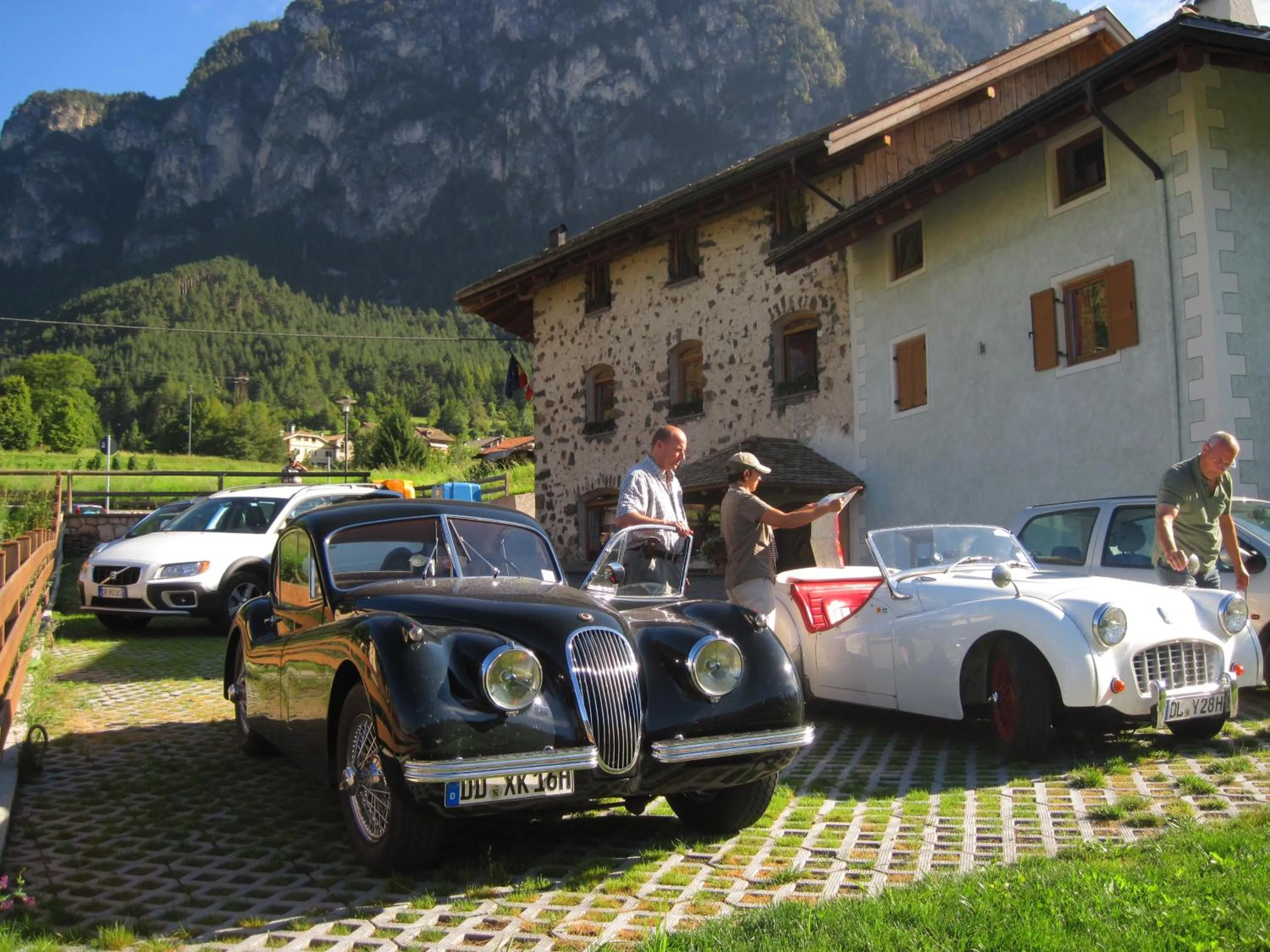 Property building in Hotel Fonte Dei Veli