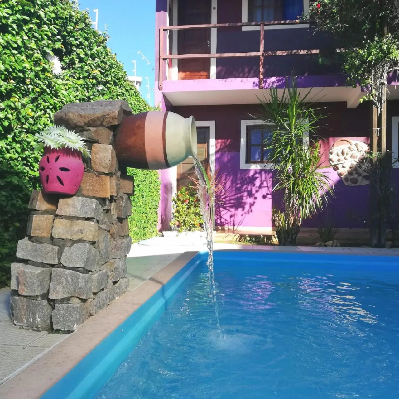 Swimming pool in Bela Silvia Pousada