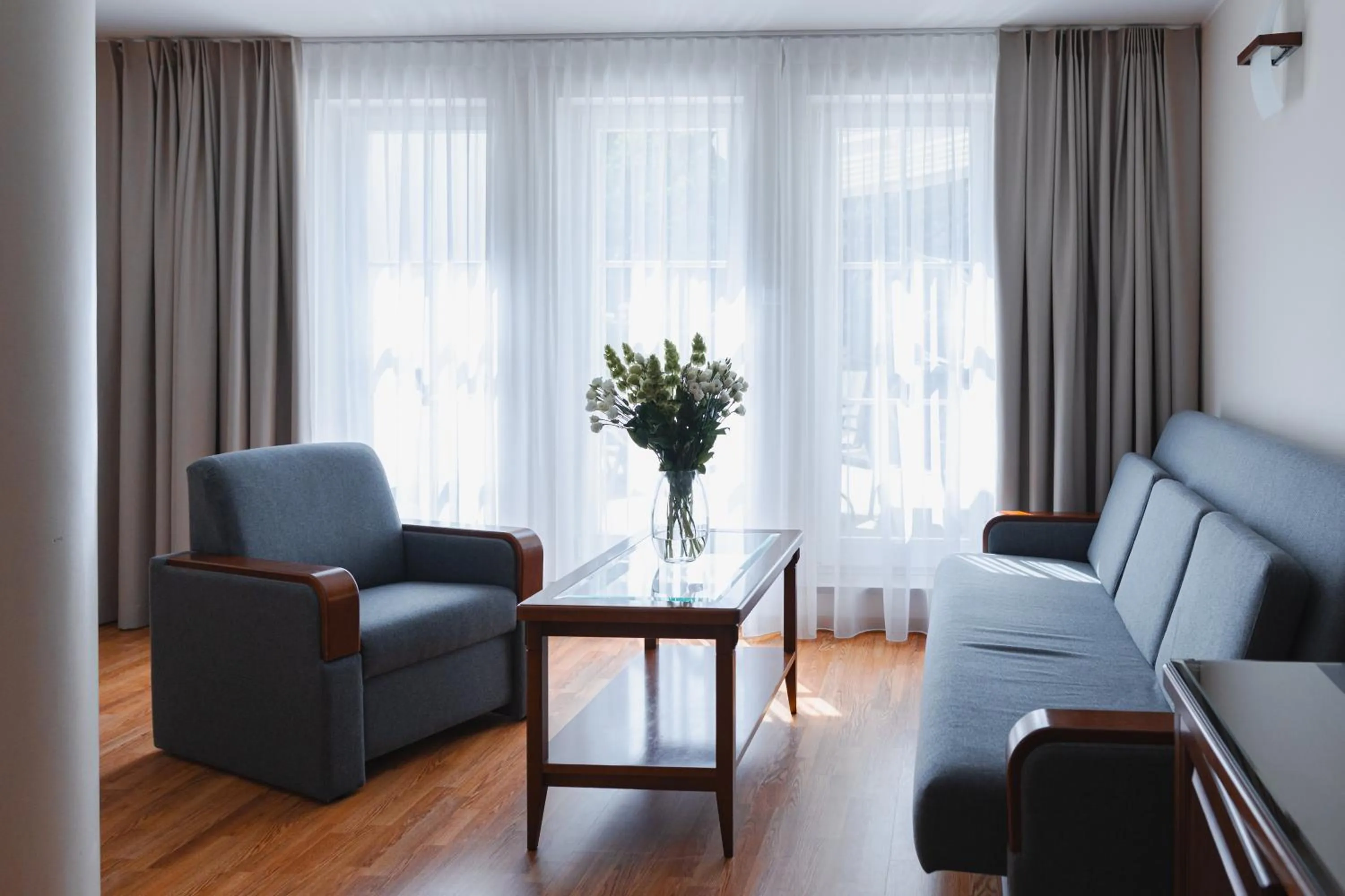 Photo of the whole room in Willa Marea