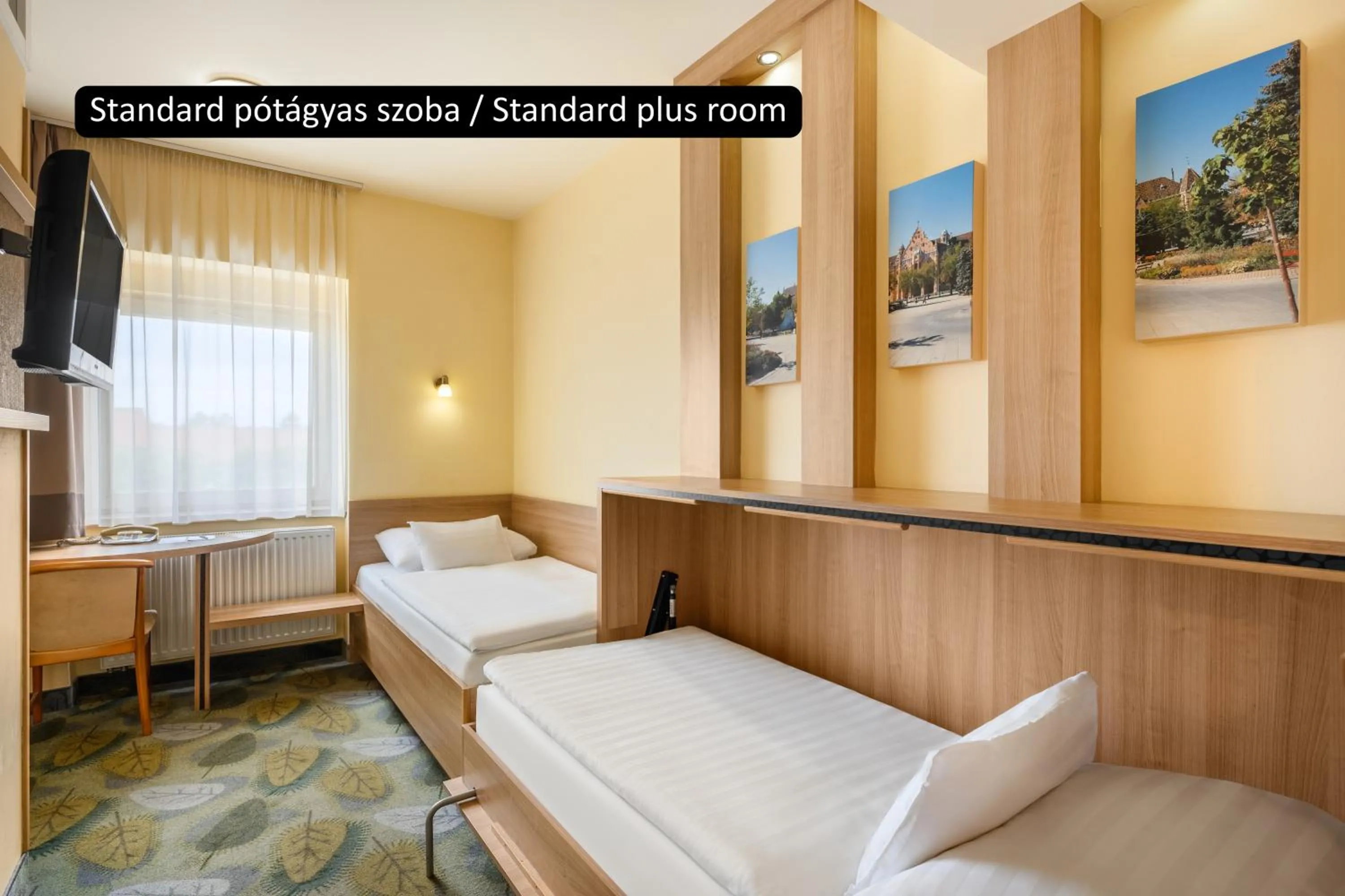 Bed in Aranyhomok Hotel Business & Relax
