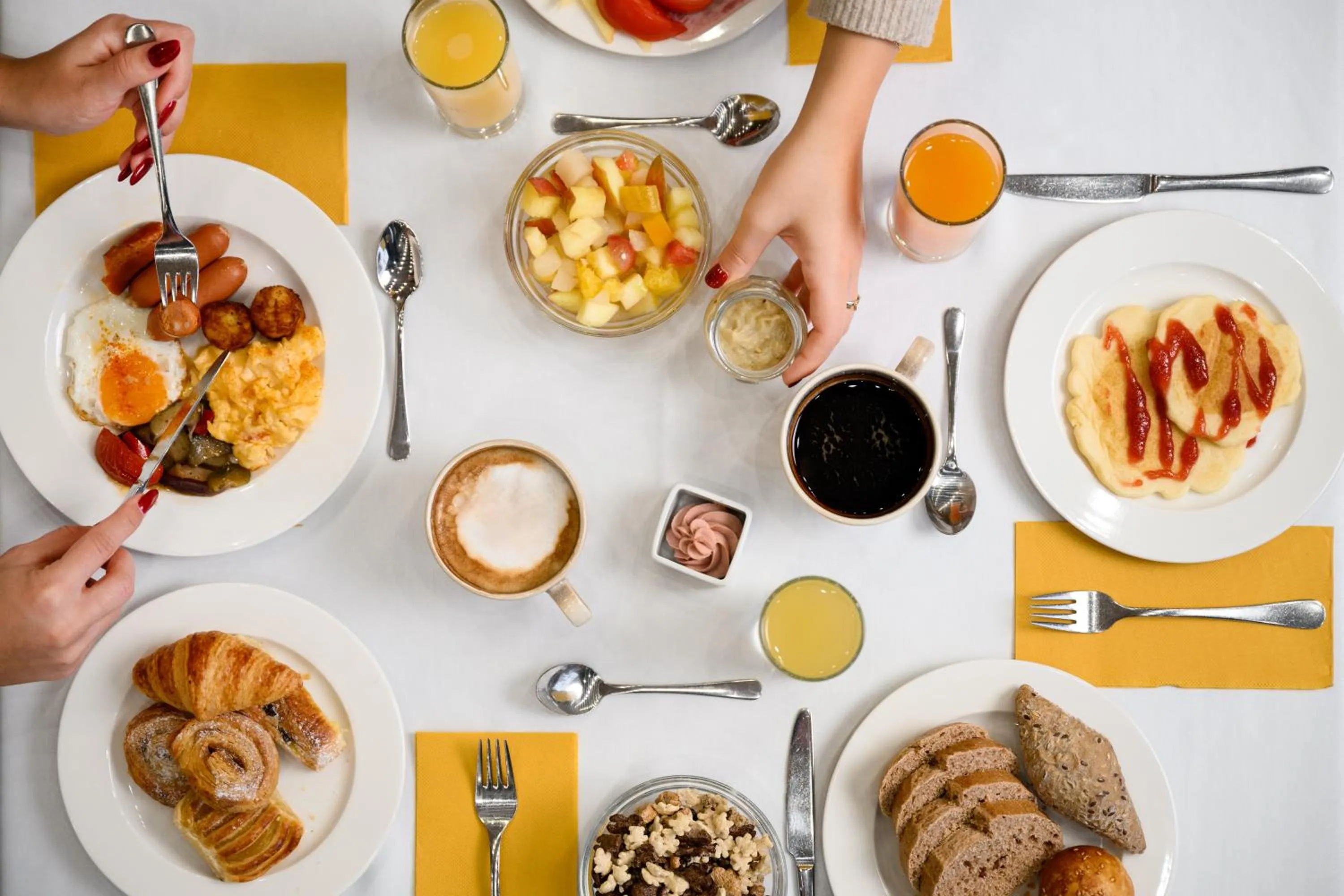 Restaurant/places to eat in Aranyhomok Hotel Business & Relax