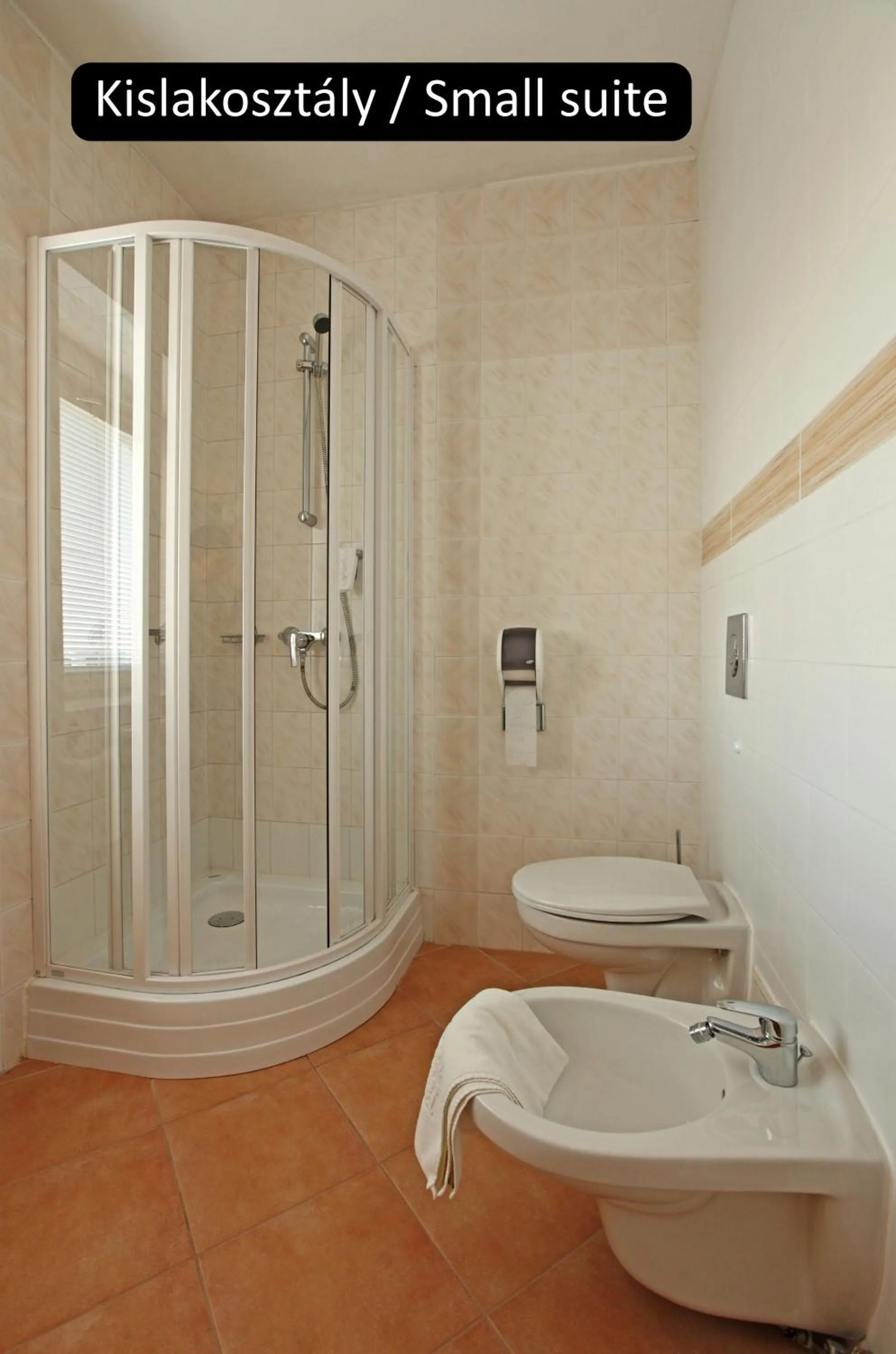 Bathroom in Aranyhomok Hotel Business & Relax