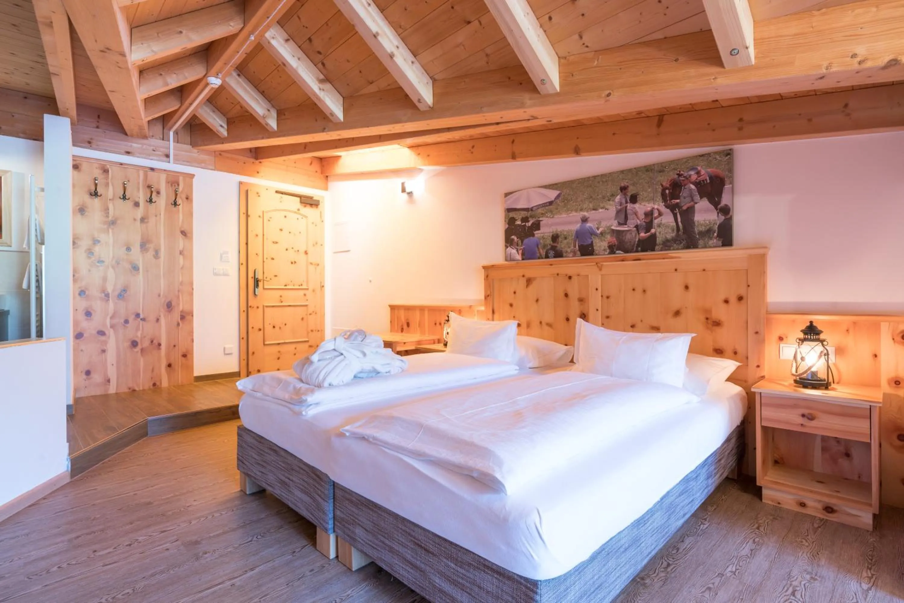 Bed in Hotel Asterbel