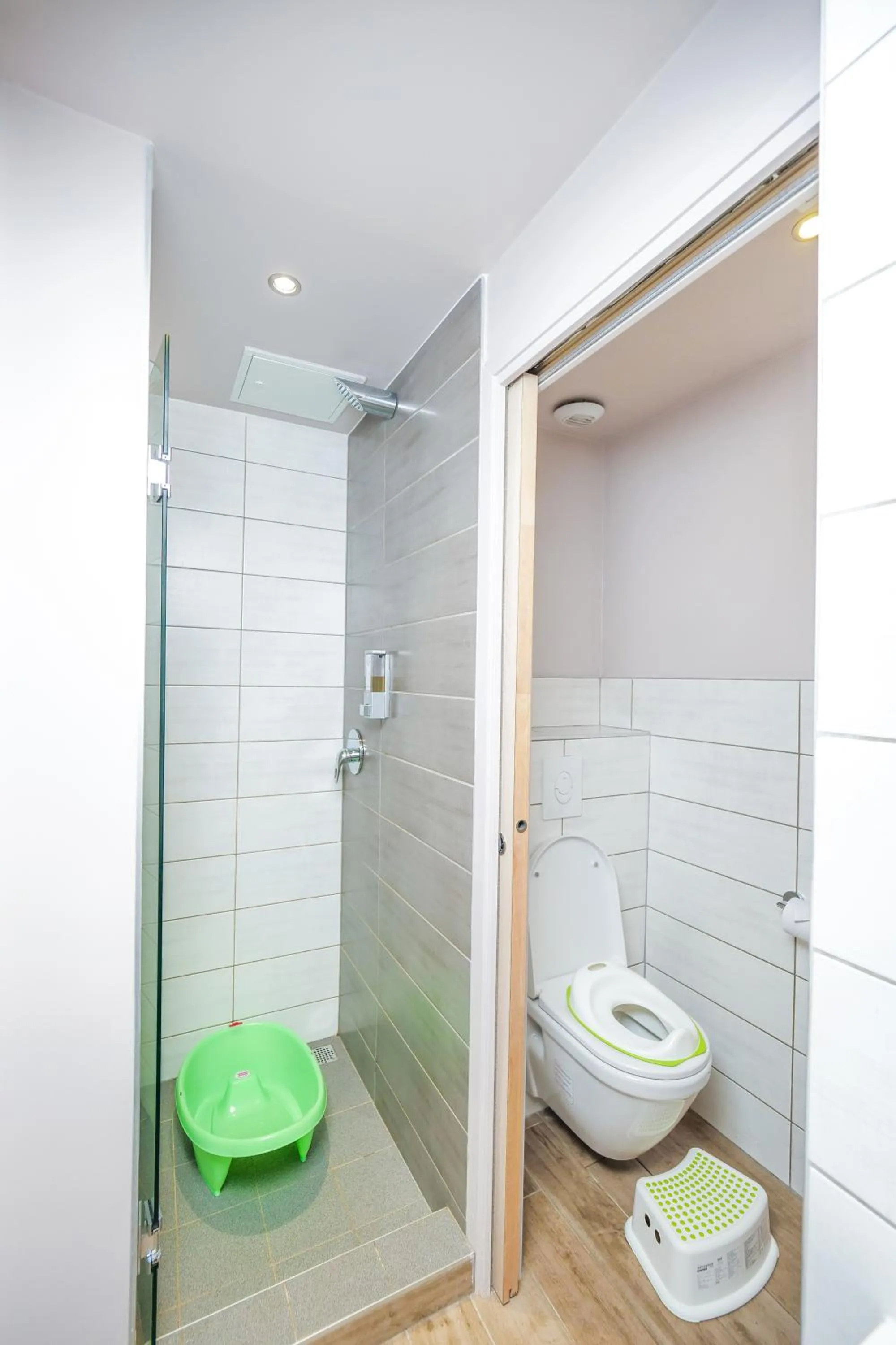 Toilet in Gondwana City Green