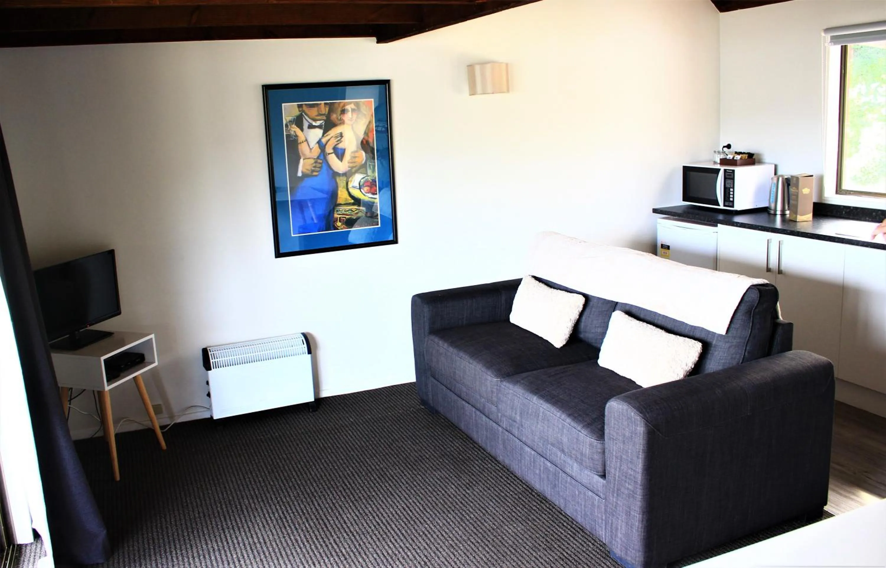 Duvauchelle Seaside Motel