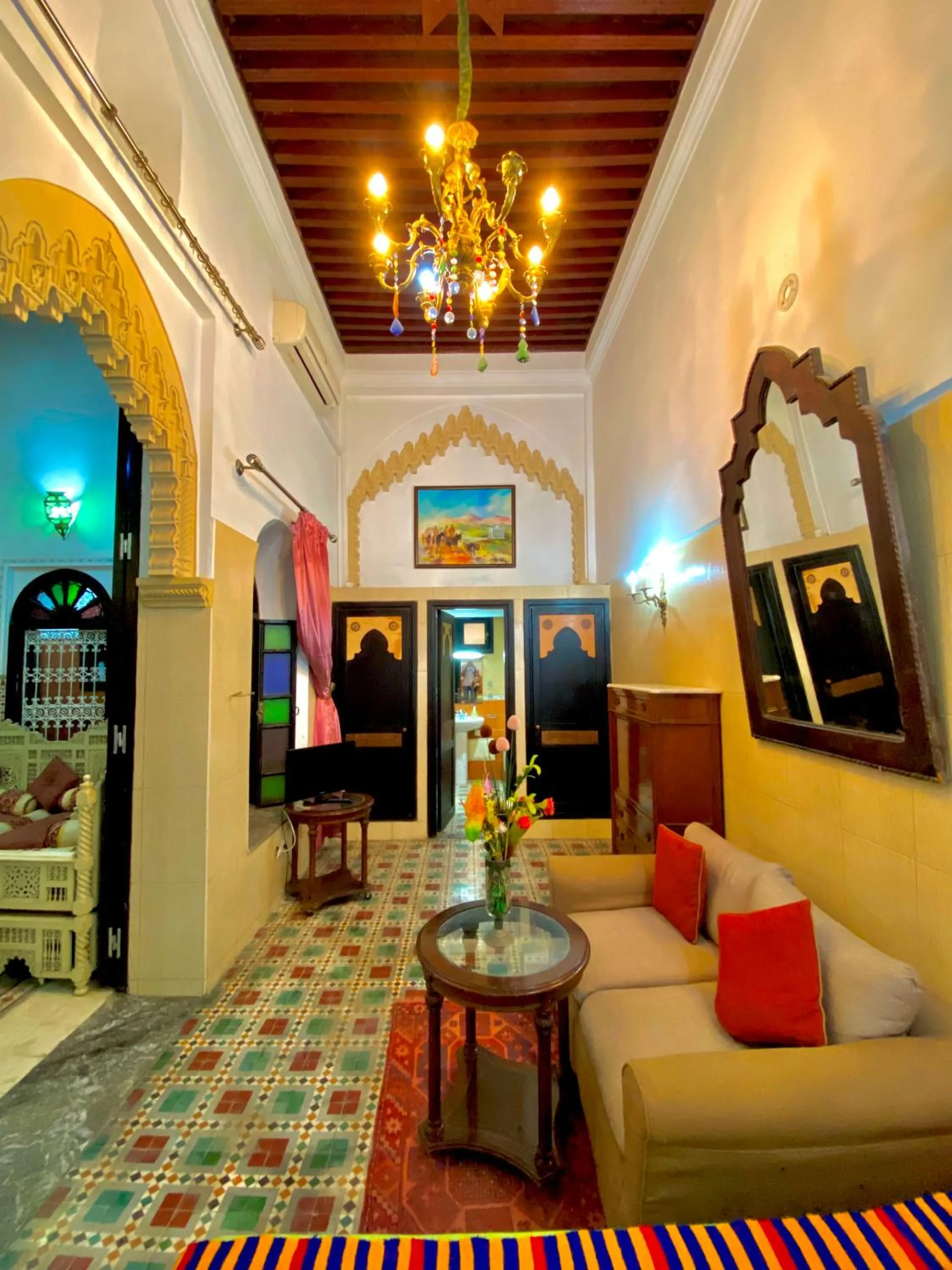 Photo of the whole room in Riad Baddi