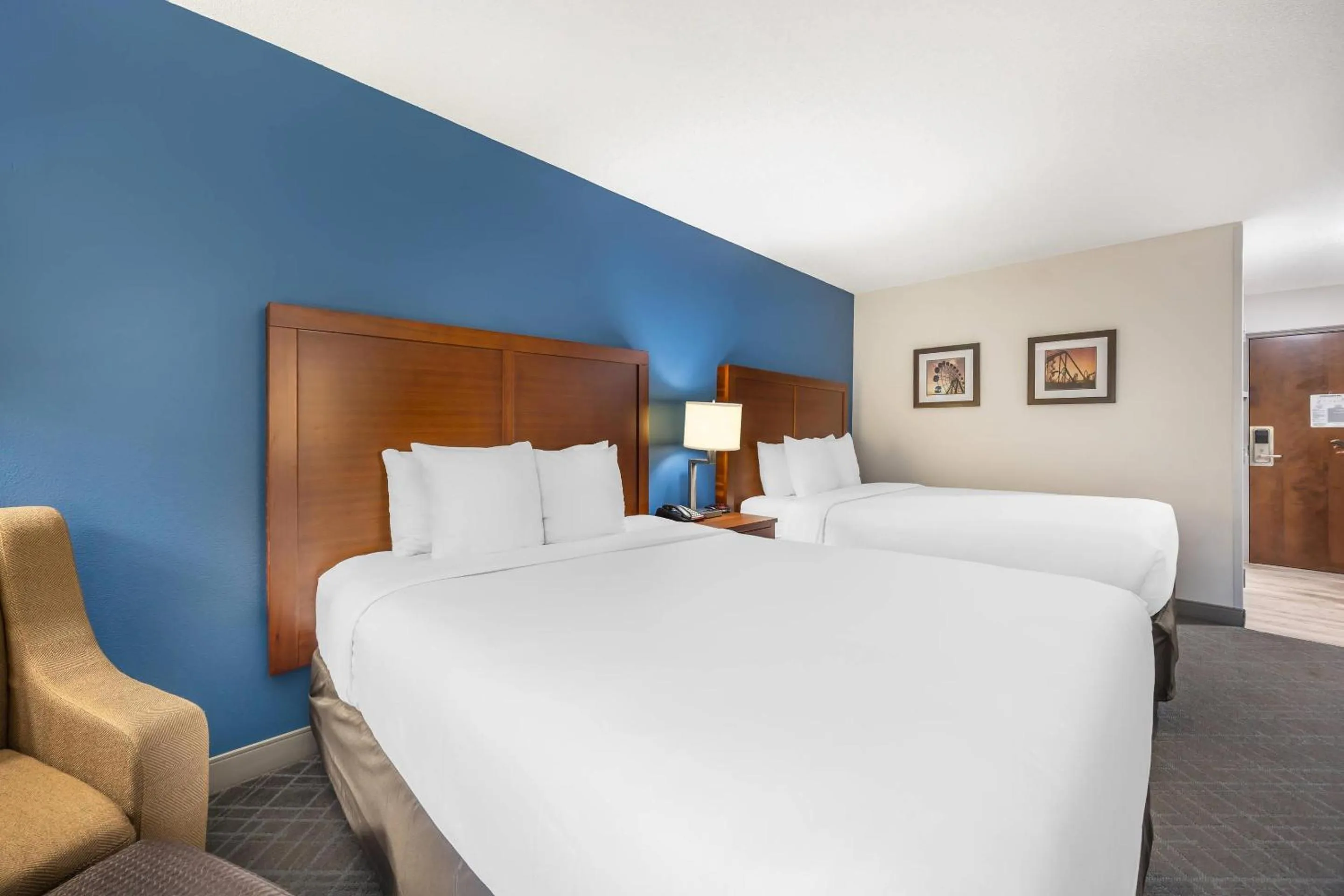 Bedroom, Bed in Comfort Inn & Suites Chattanooga West - Lookout Mountain