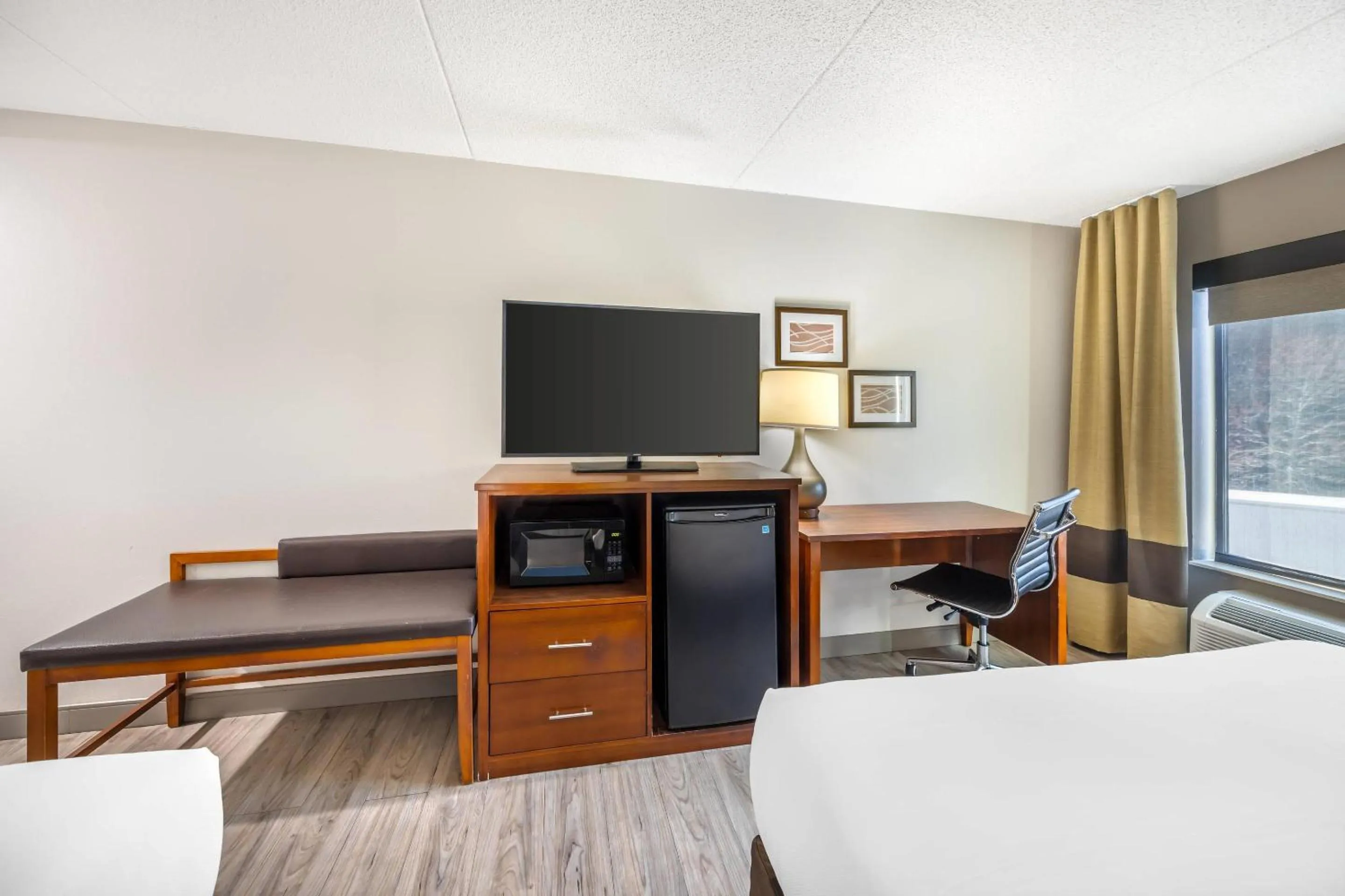 Bedroom, Bed in Comfort Inn & Suites Chattanooga West - Lookout Mountain