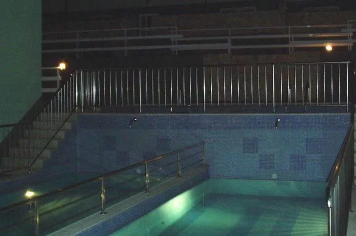 Swimming pool in Apartments Villa Bayview