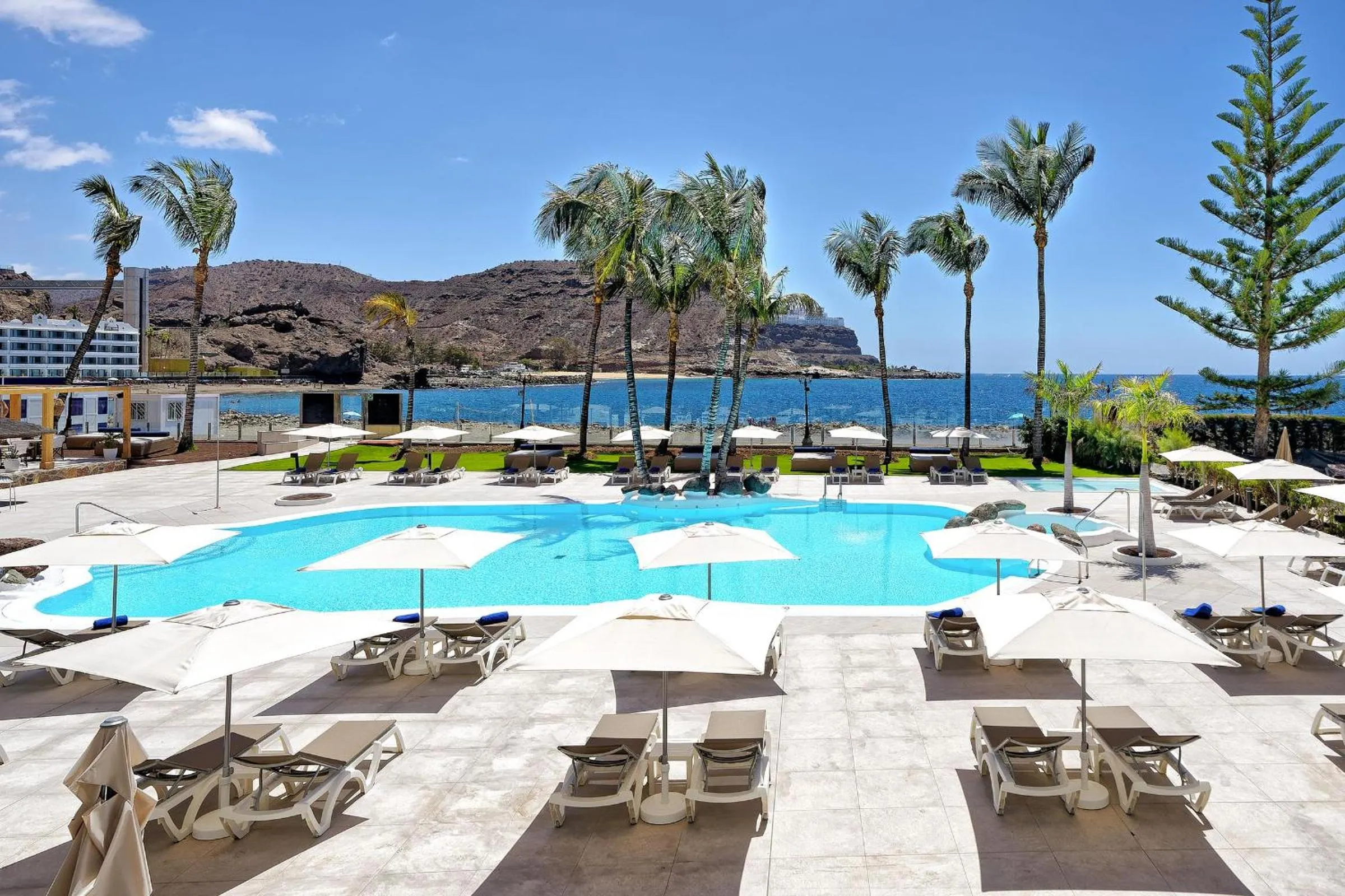 Swimming pool in H10 Costa Mogán - Adults Only