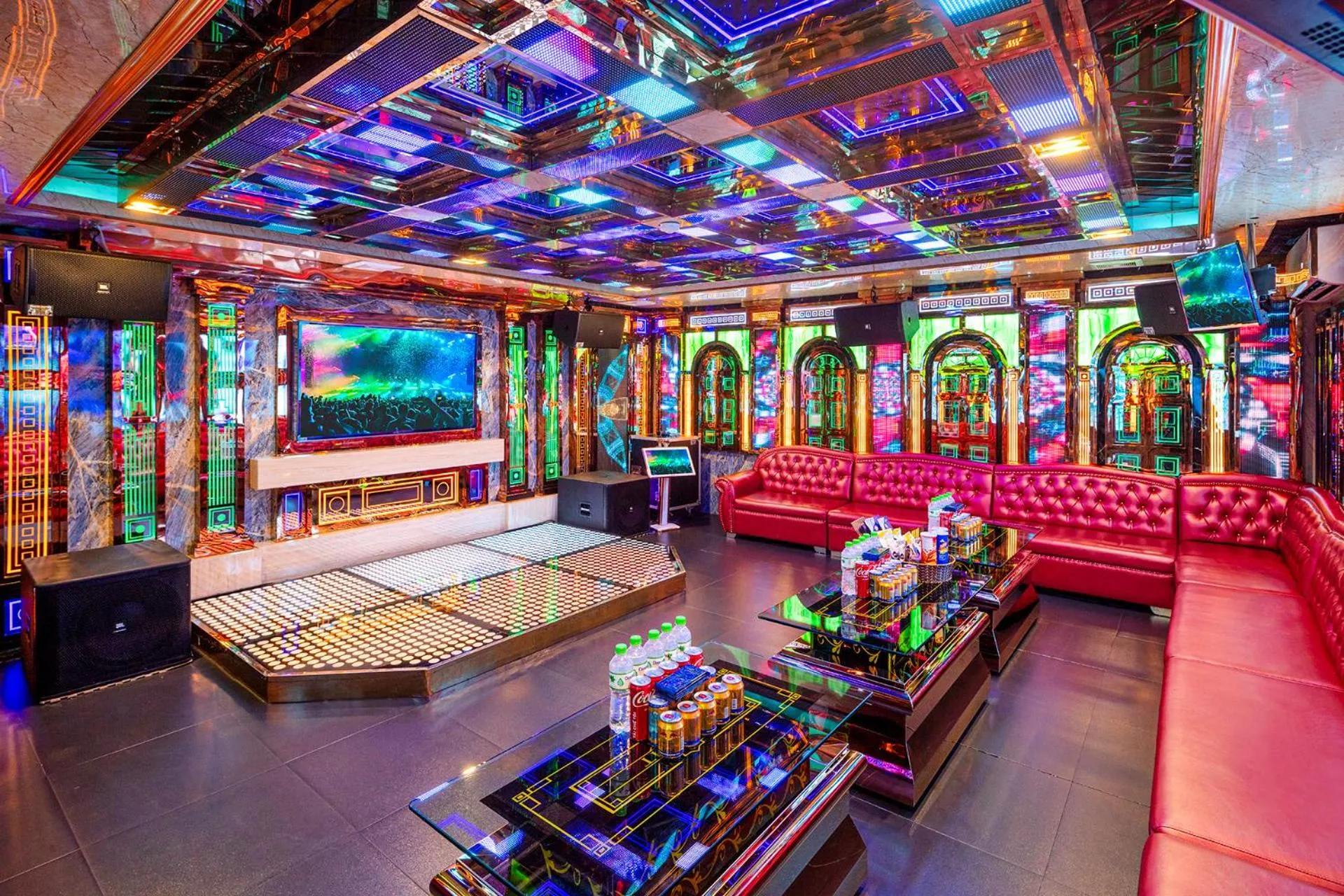 Karaoke in Ravatel Home Bac Giang