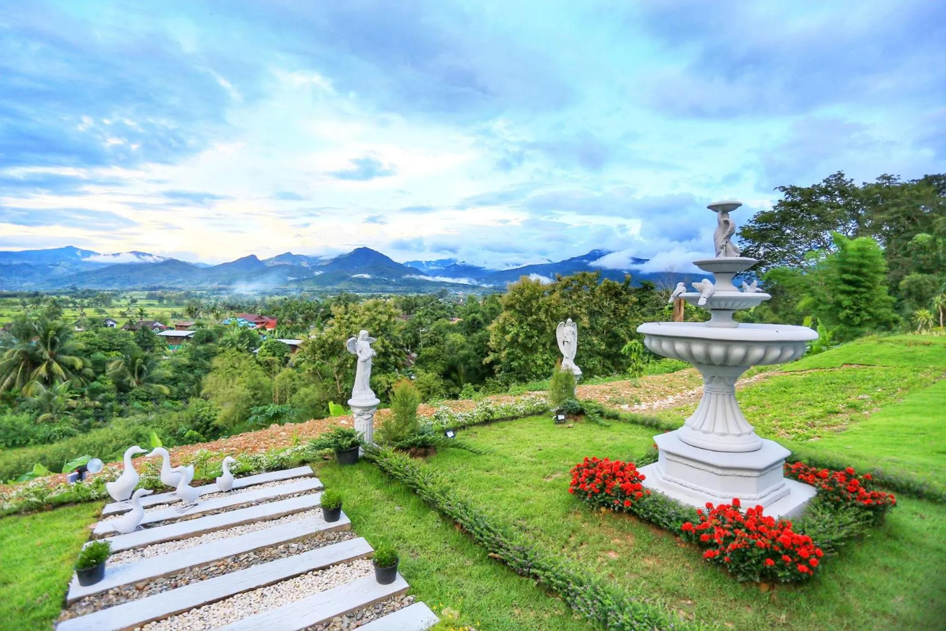 Pua De View Boutique Resort