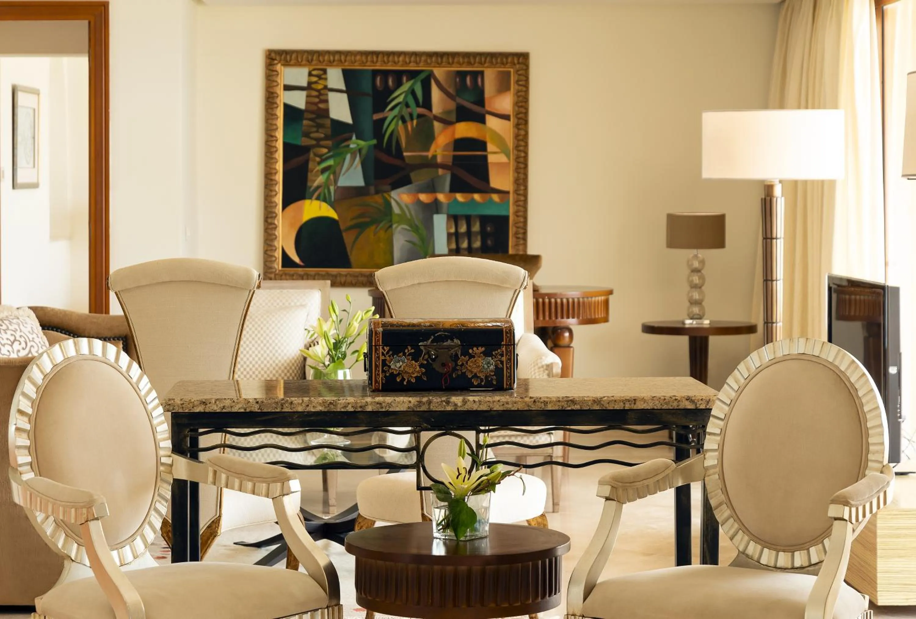 Living room in Mövenpick Resort & Marine Spa Sousse