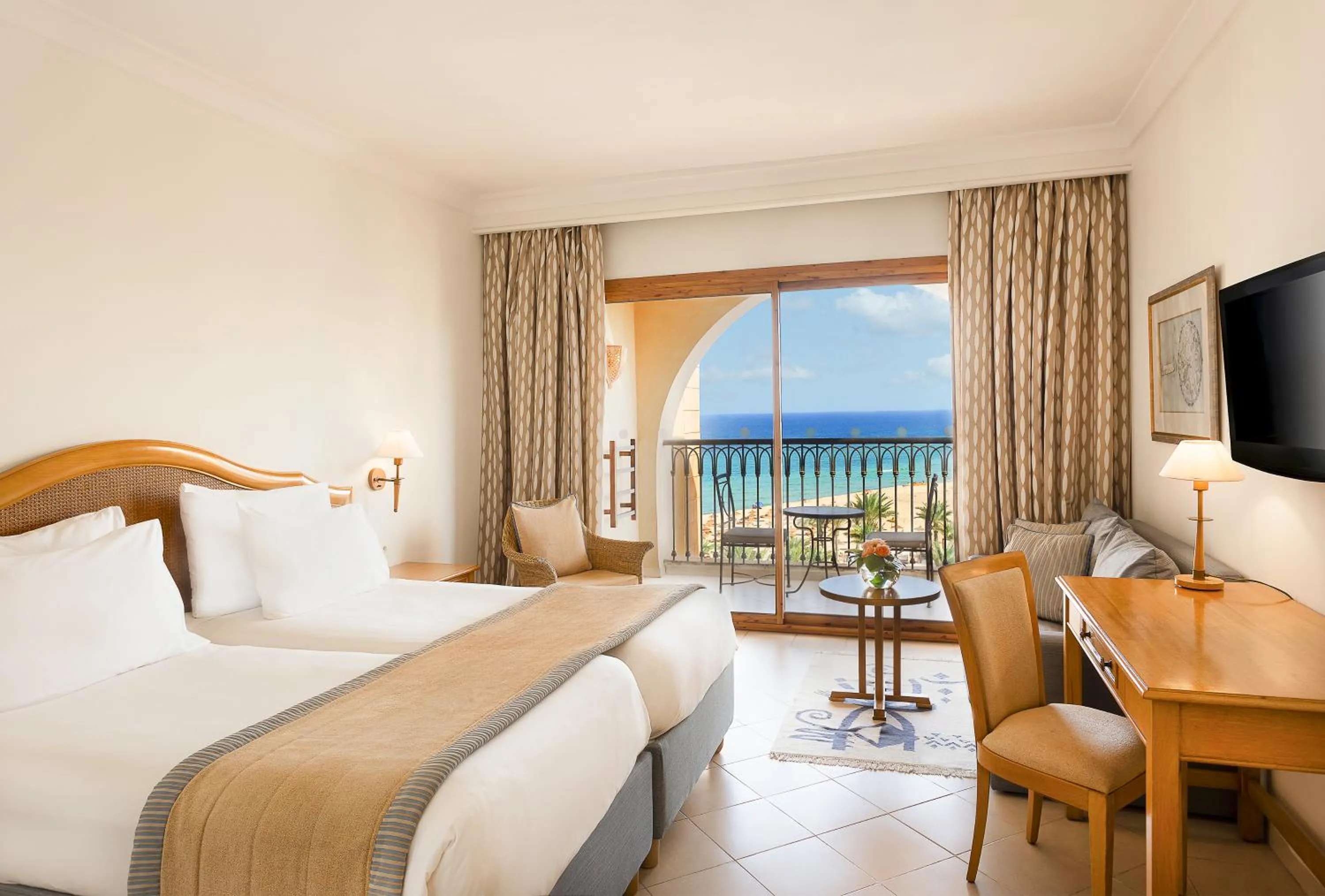 View (from property/room), Bed in Mövenpick Resort & Marine Spa Sousse