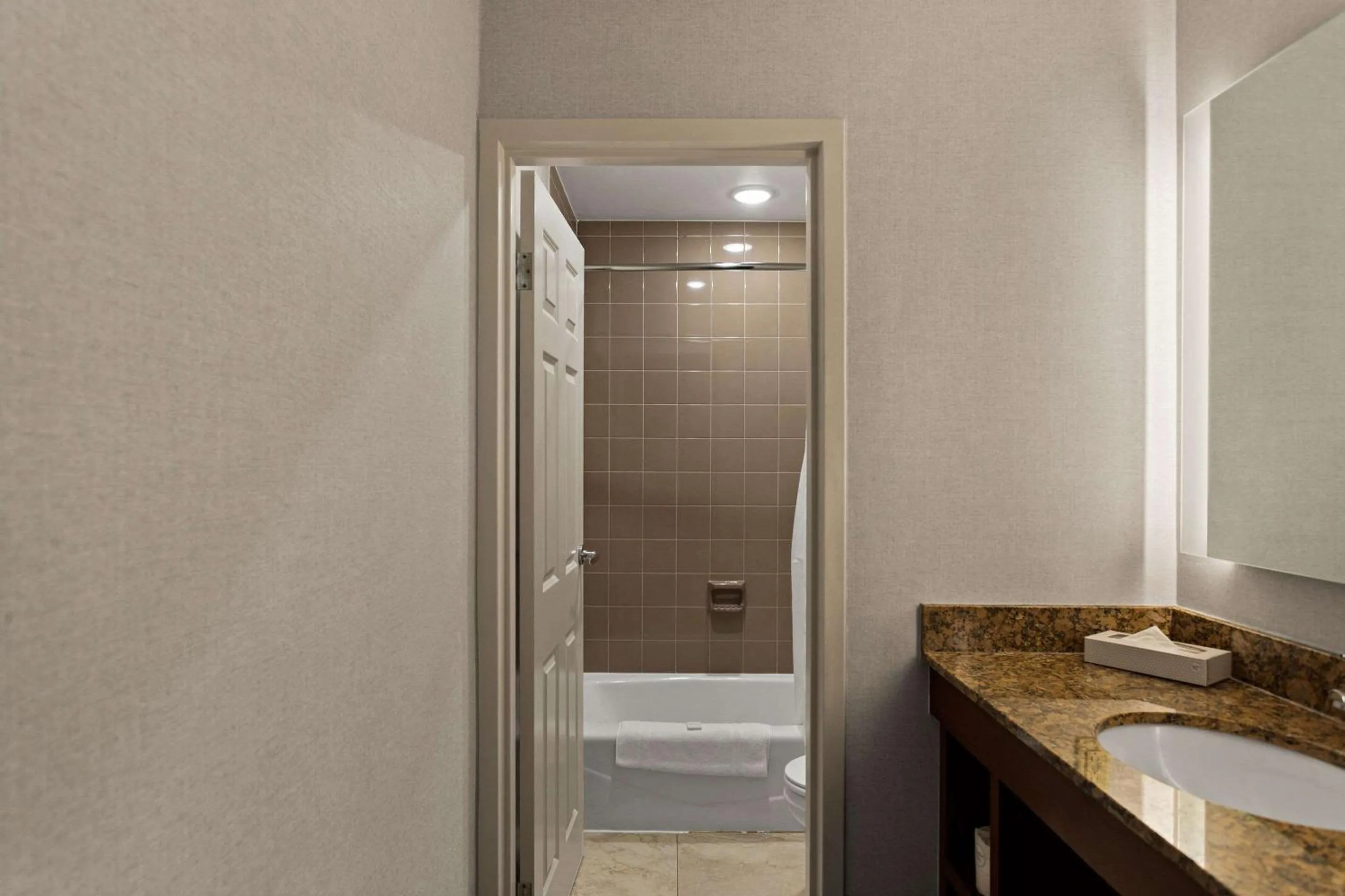 Bathroom in Wingate by Wyndham South Bend - Notre Dame