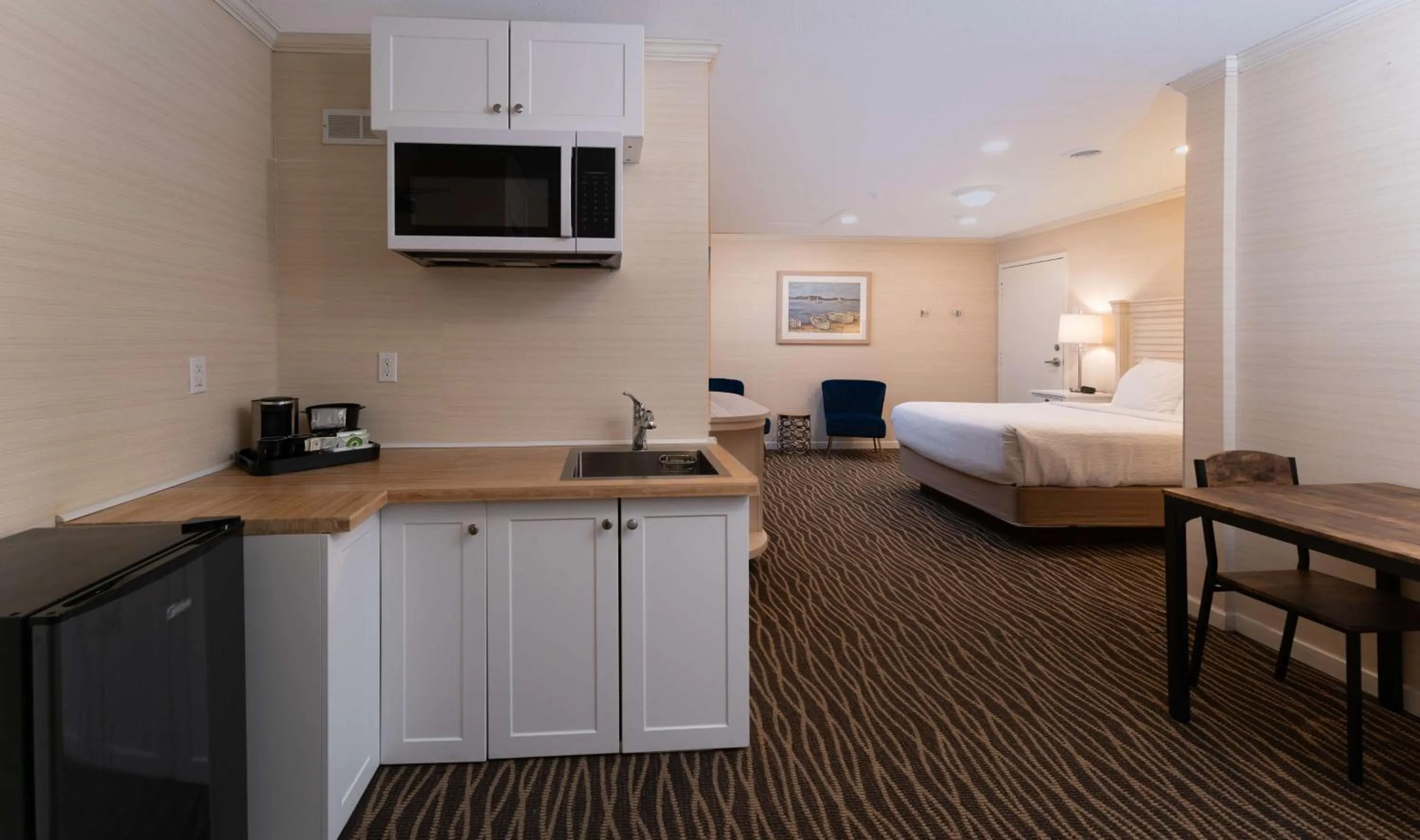 Bedroom, Bed in Prestige Beach House, WorldHotels Crafted