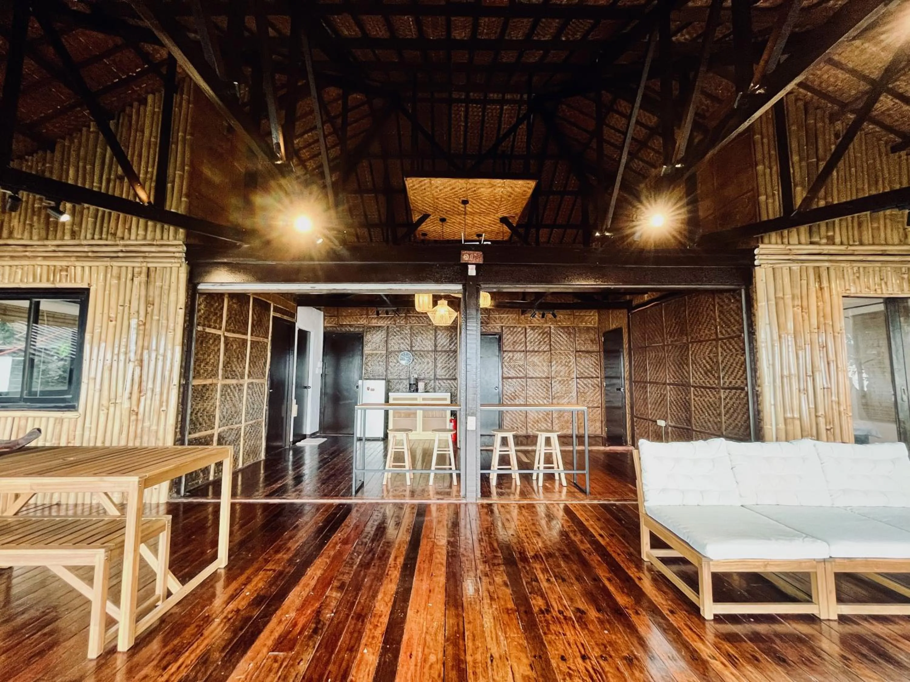 Villa Milagros Dive Inn Anilao